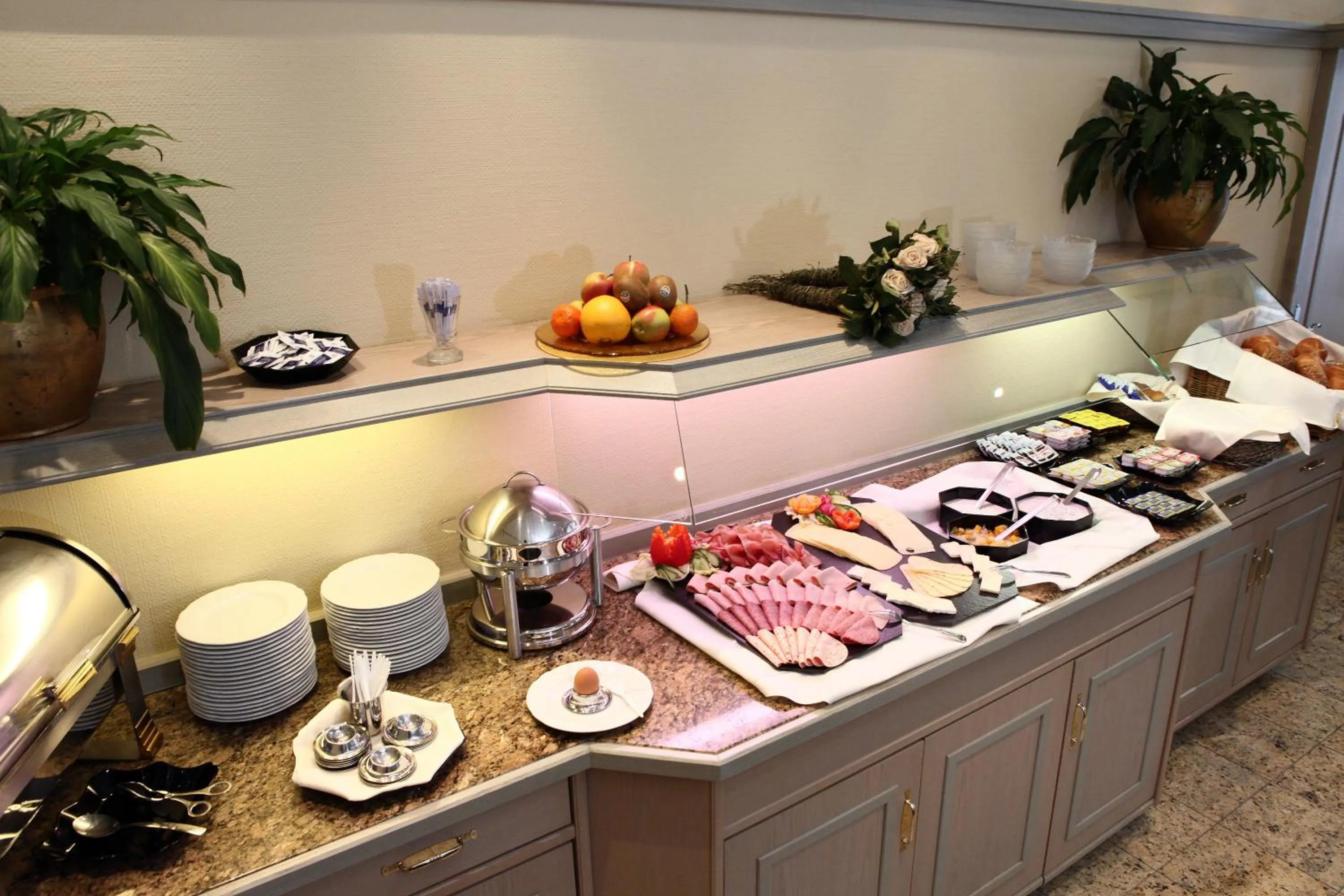 Food and drinks in Hotel Ambiente Garni