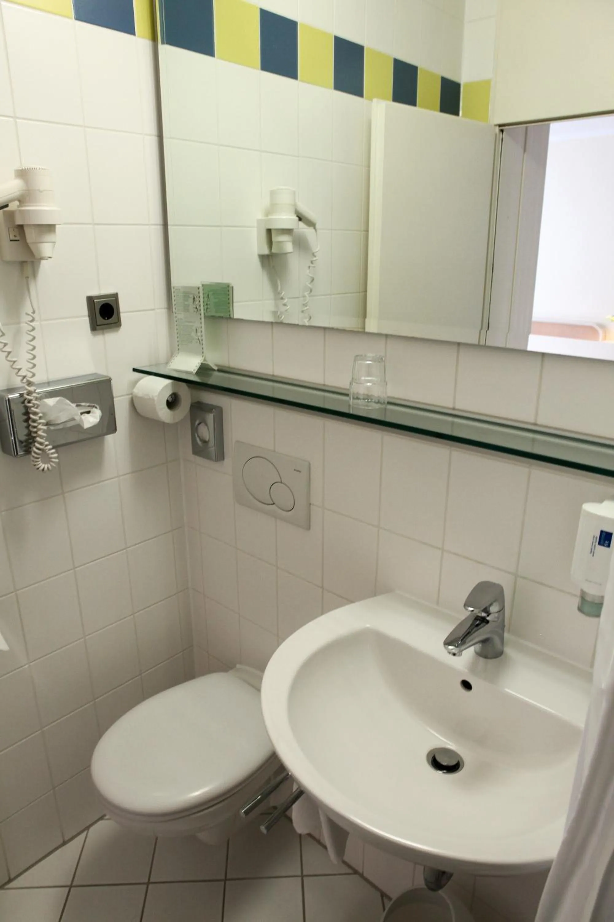 Bathroom in Hotel Ambiente Garni