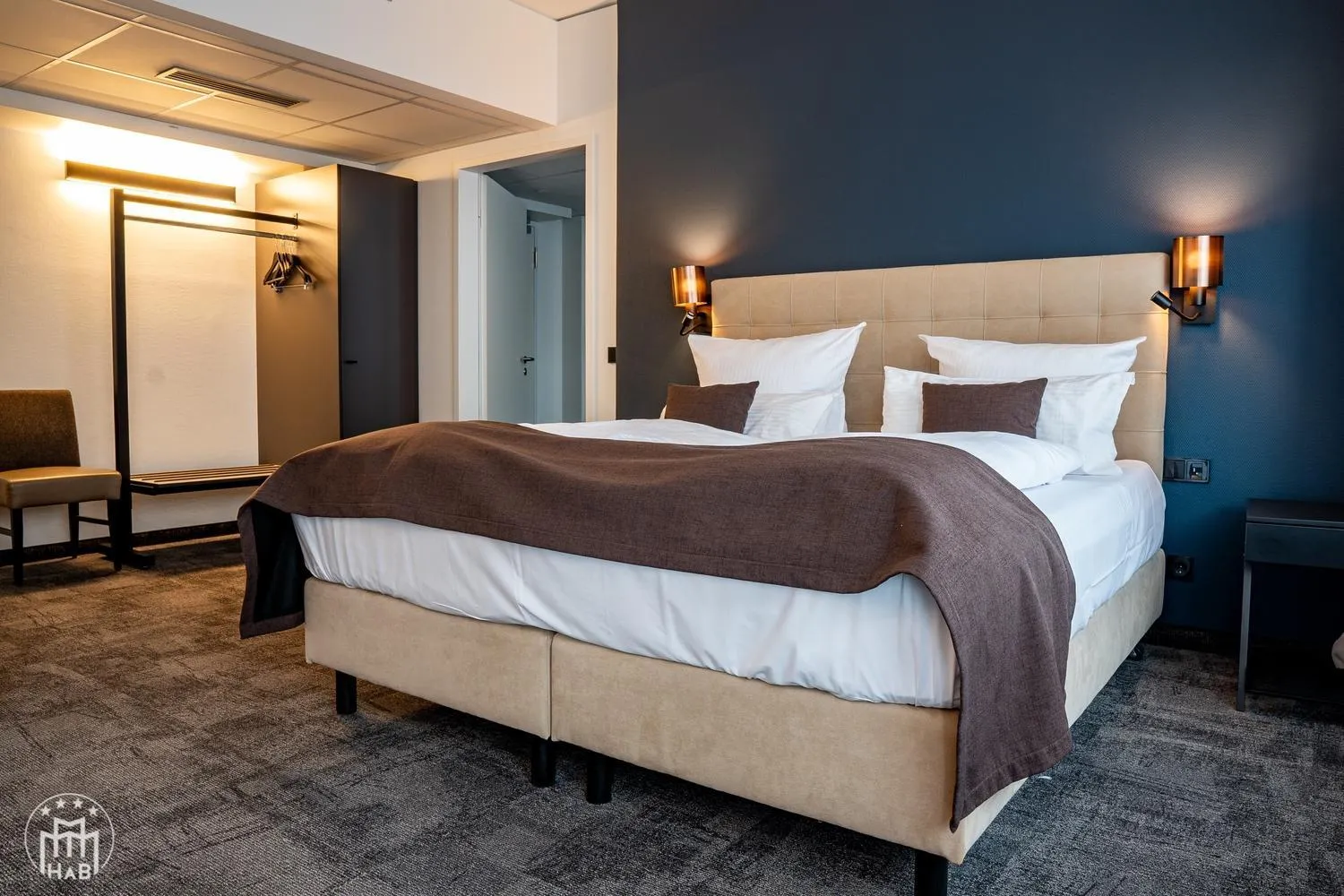 Bed in Hotel am Borsigturm