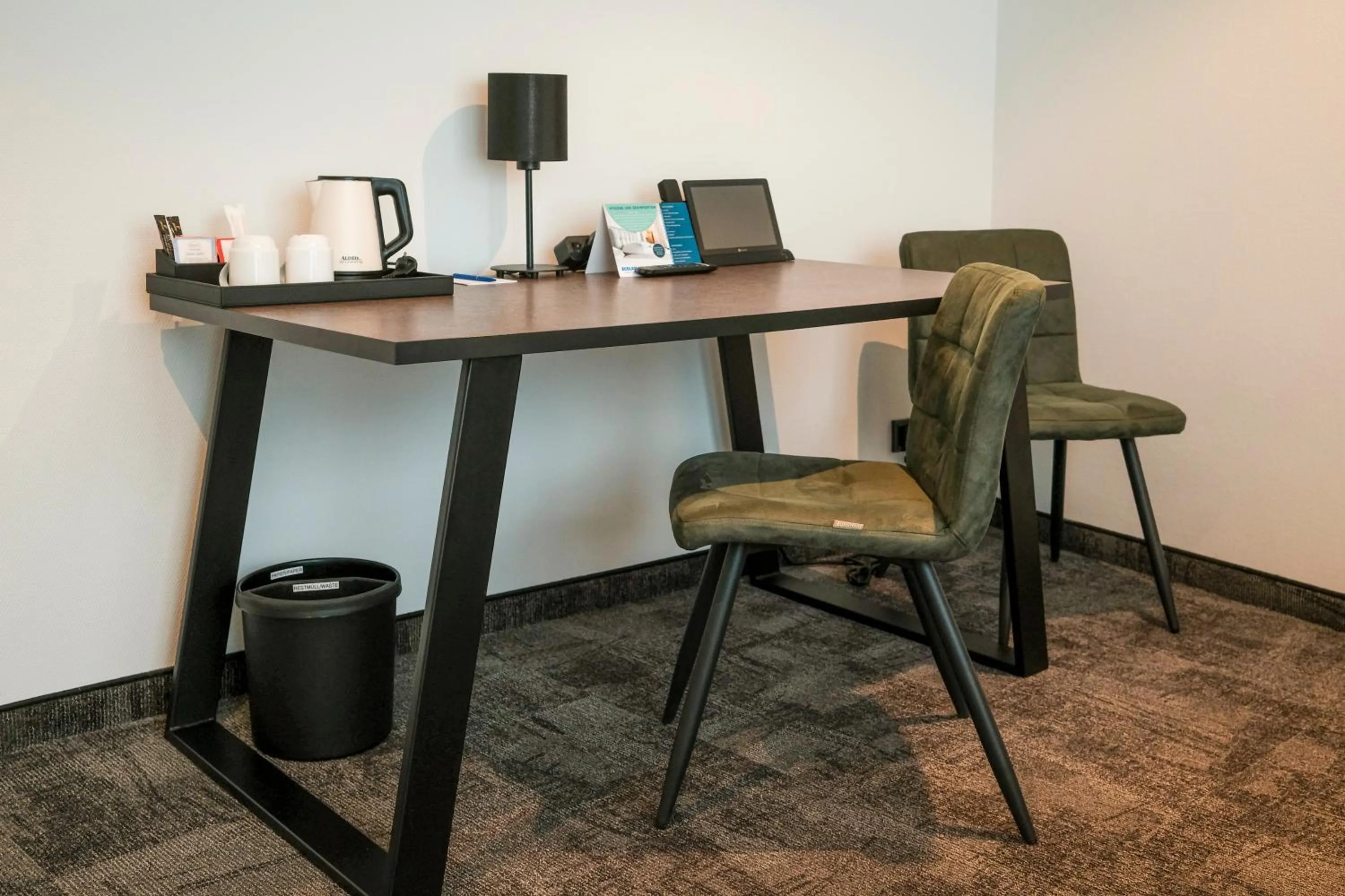 Coffee/tea facilities in Hotel am Borsigturm