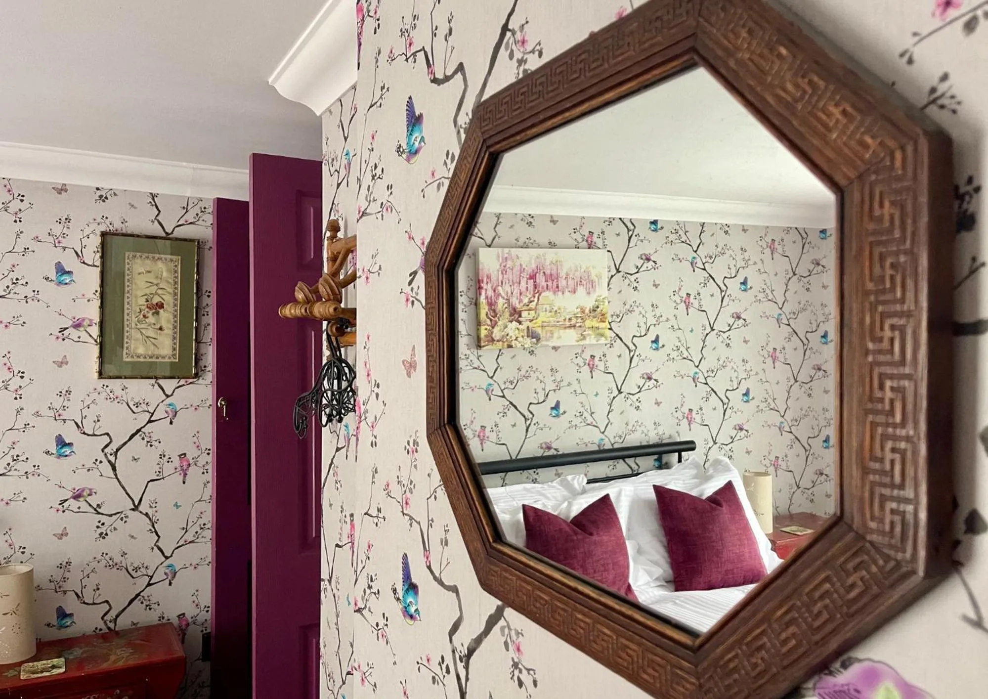 Bed in Ebenezer's Place