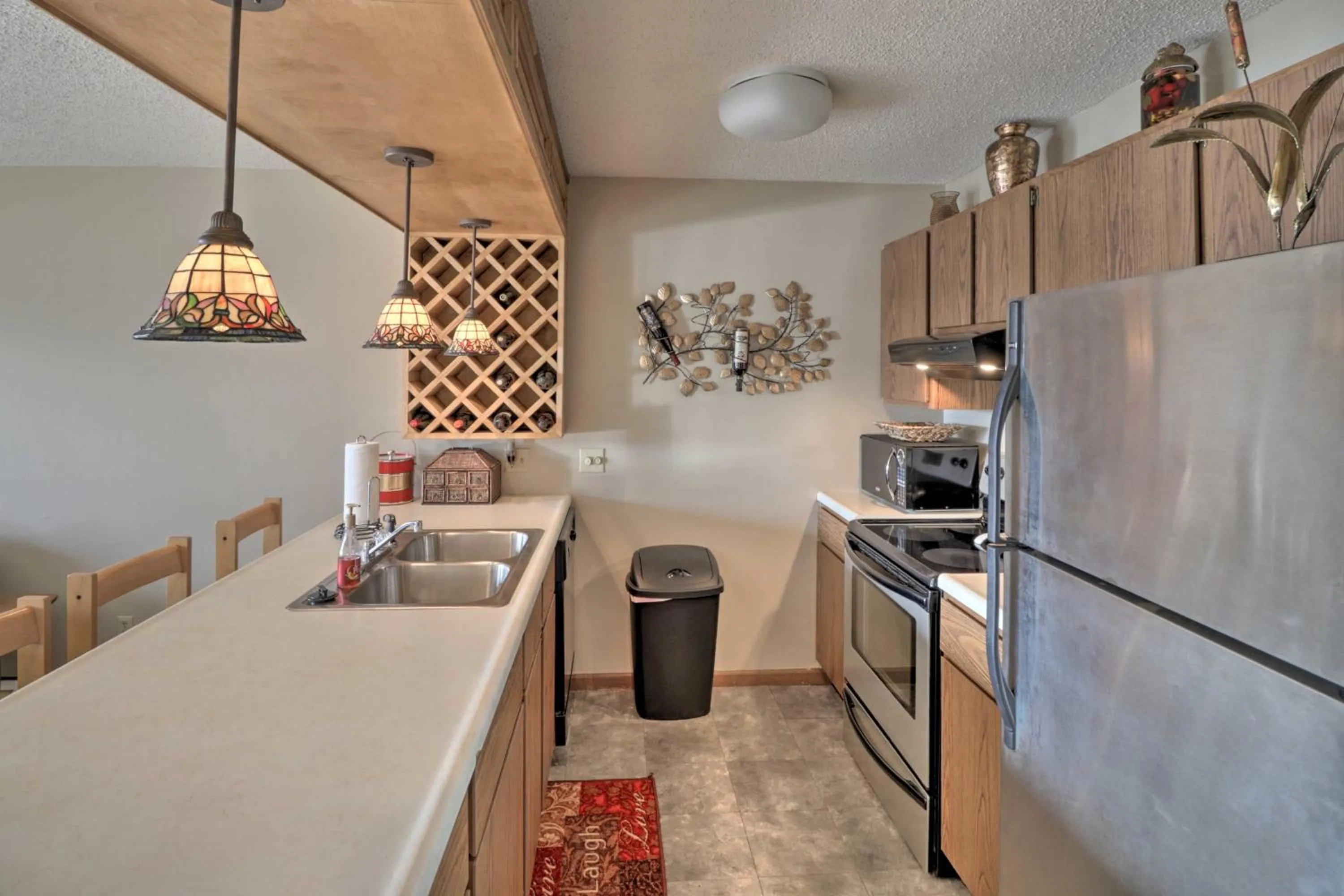 Lake Ozark Condo with Pool and Fishing Docks!