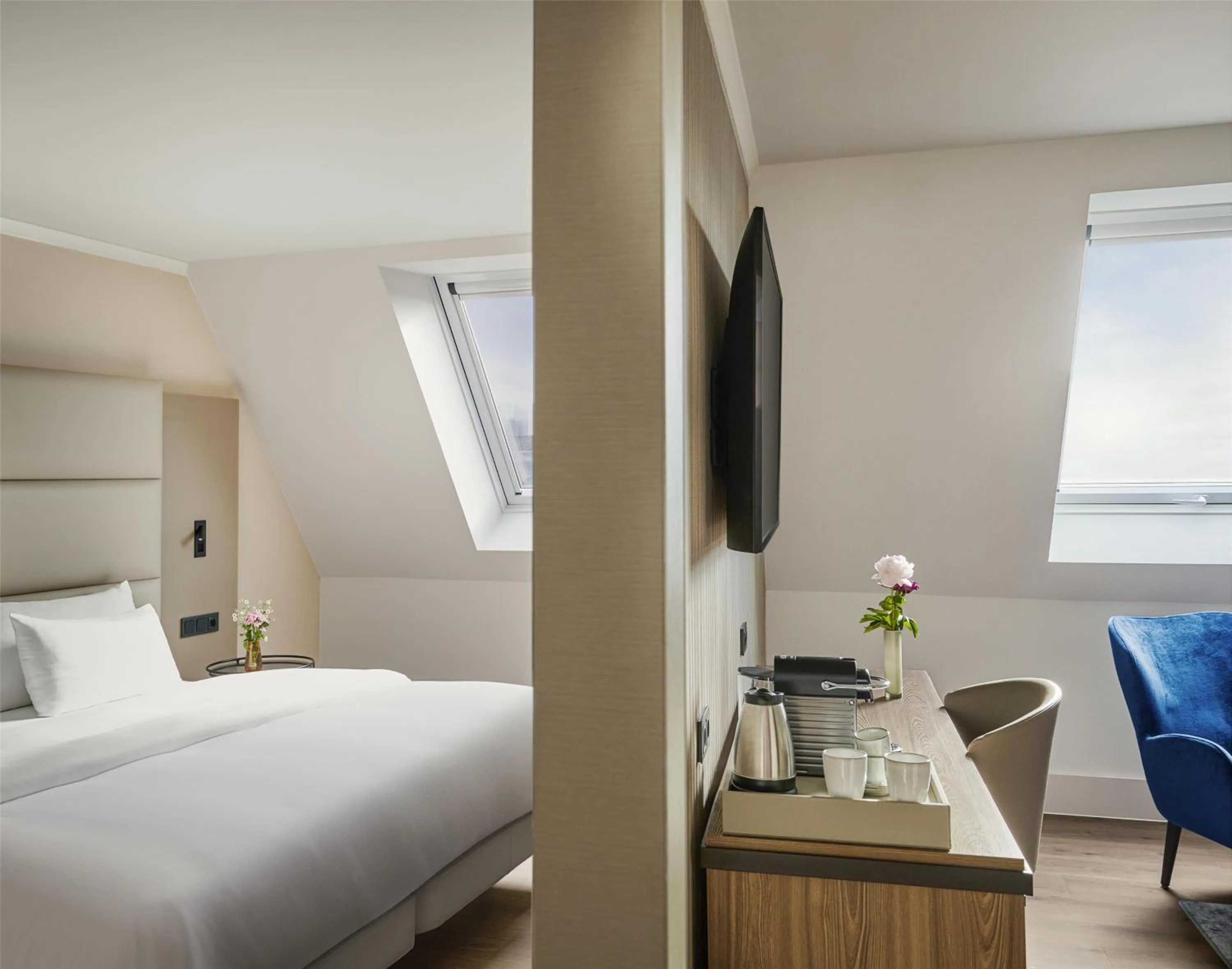 Bedroom, Bed in NH Berlin Kurfürstendamm