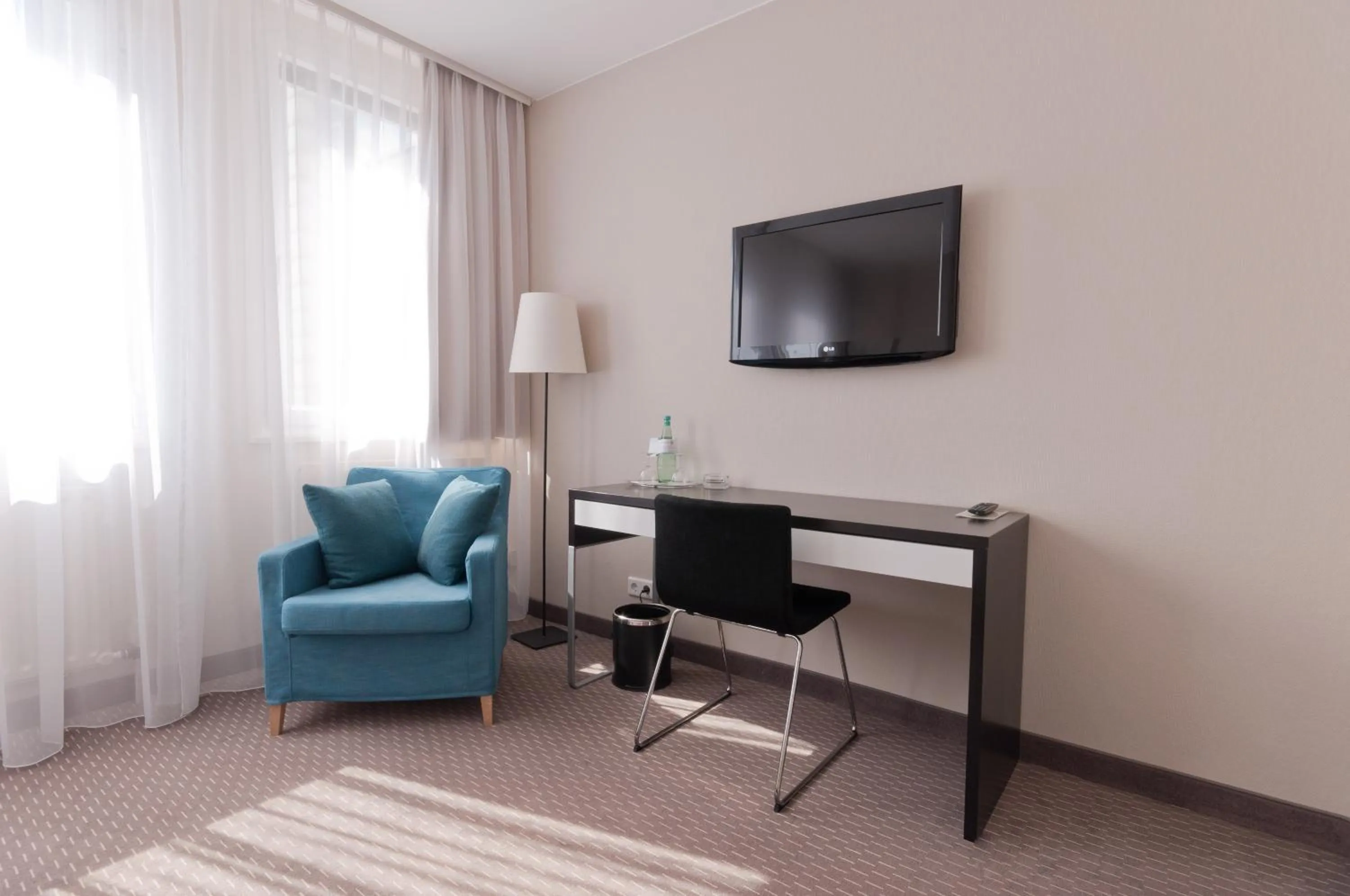 TV and multimedia in Sylter Hof Berlin