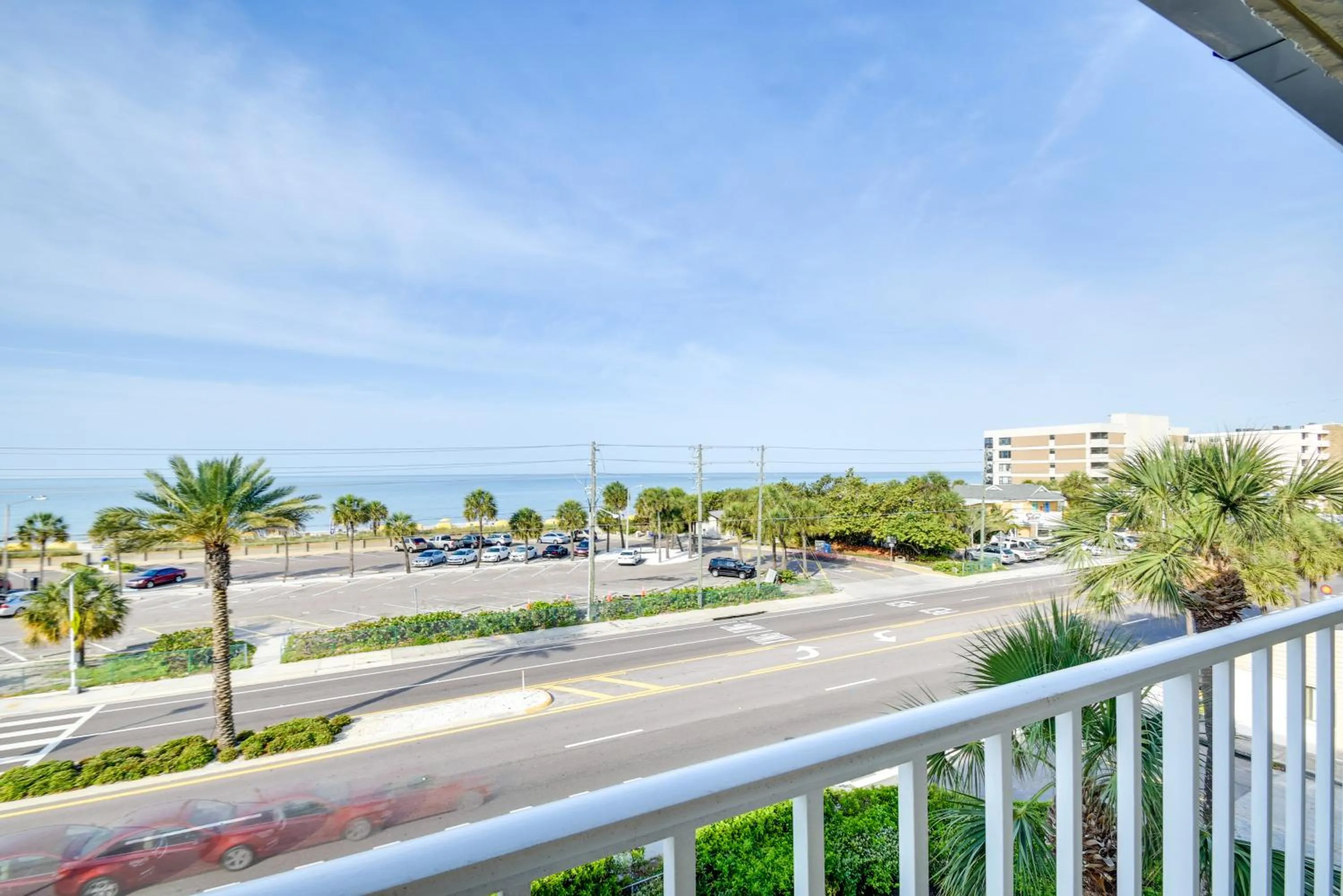 Walk to Madeira Beach Coastal Condo with Balcony