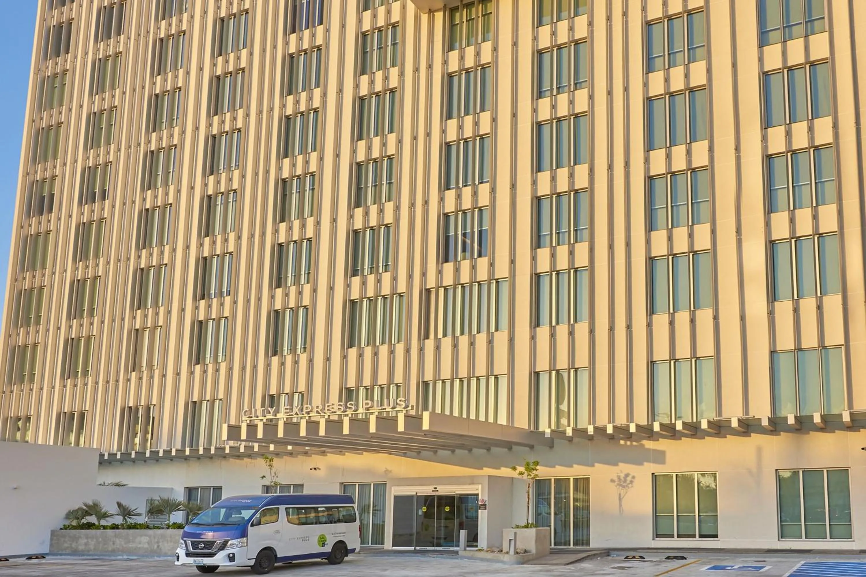 Property building in City Express Plus by Marriott Mexicali