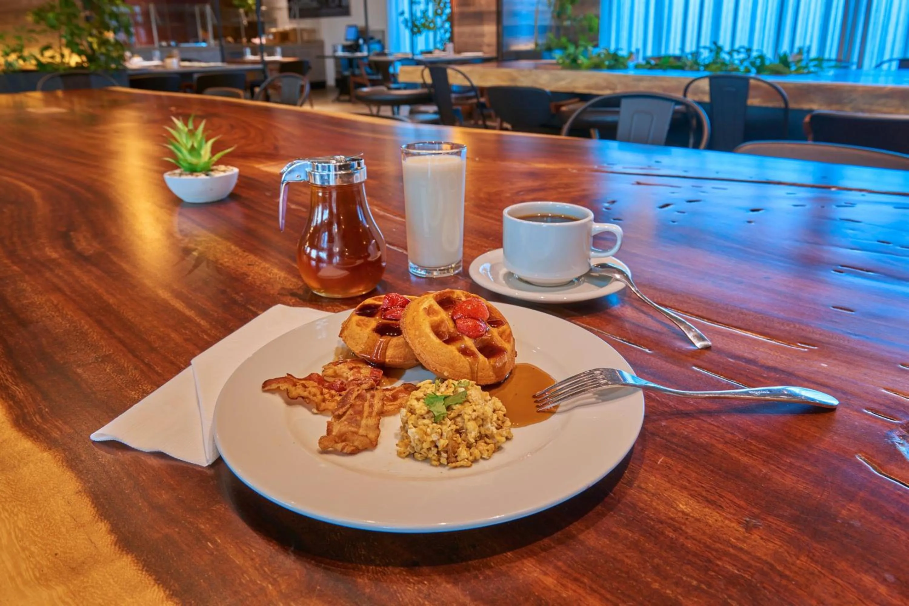 Breakfast in City Express Plus by Marriott Mexicali