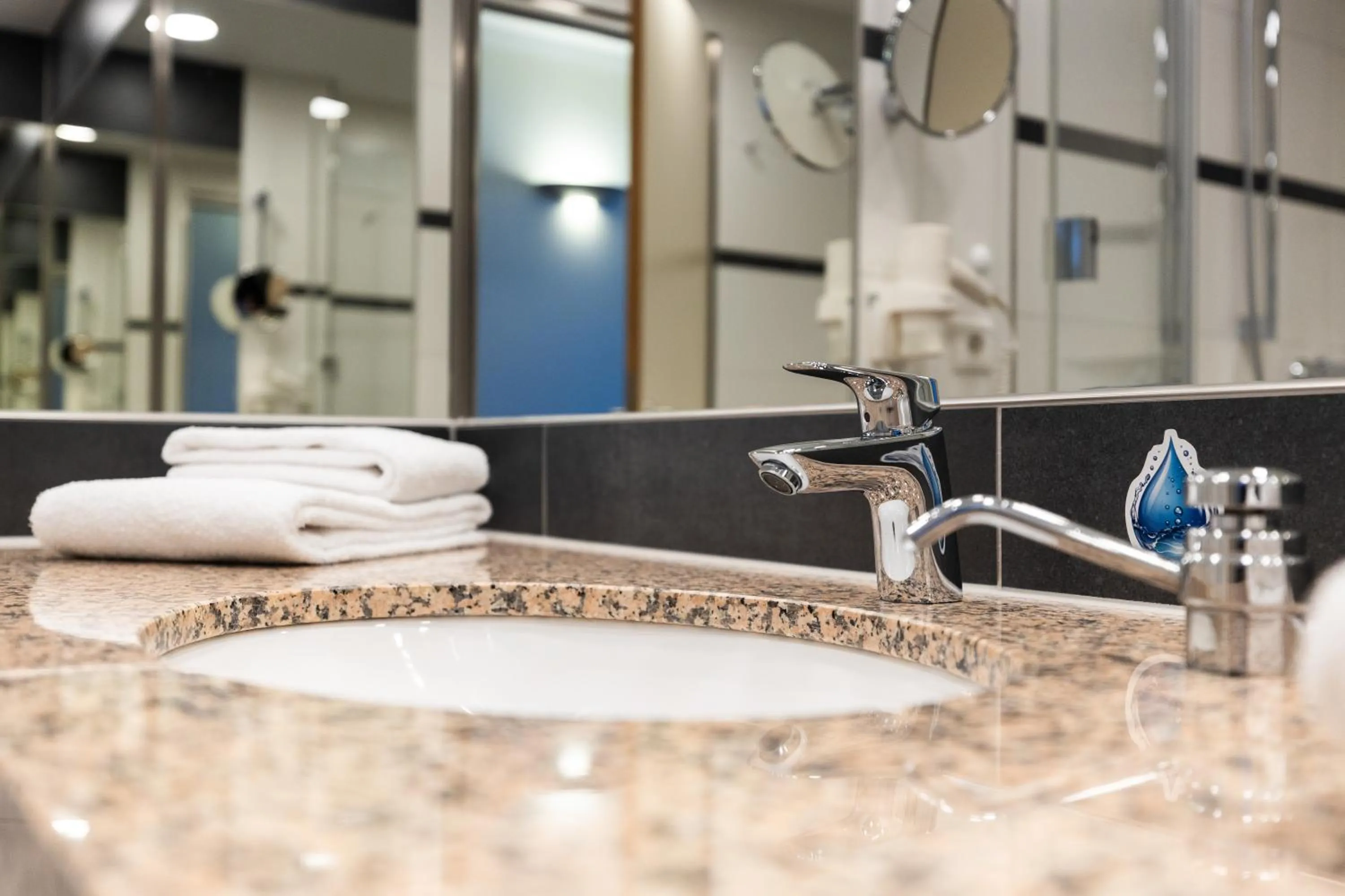 Bathroom in Globana Airport Hotel