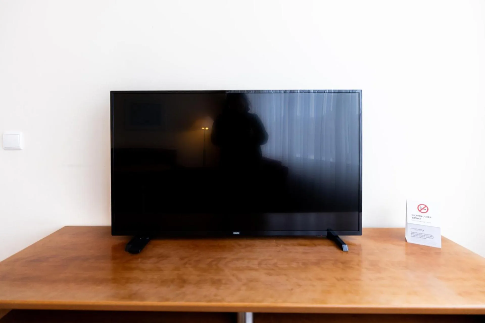 TV and multimedia in Globana Airport Hotel