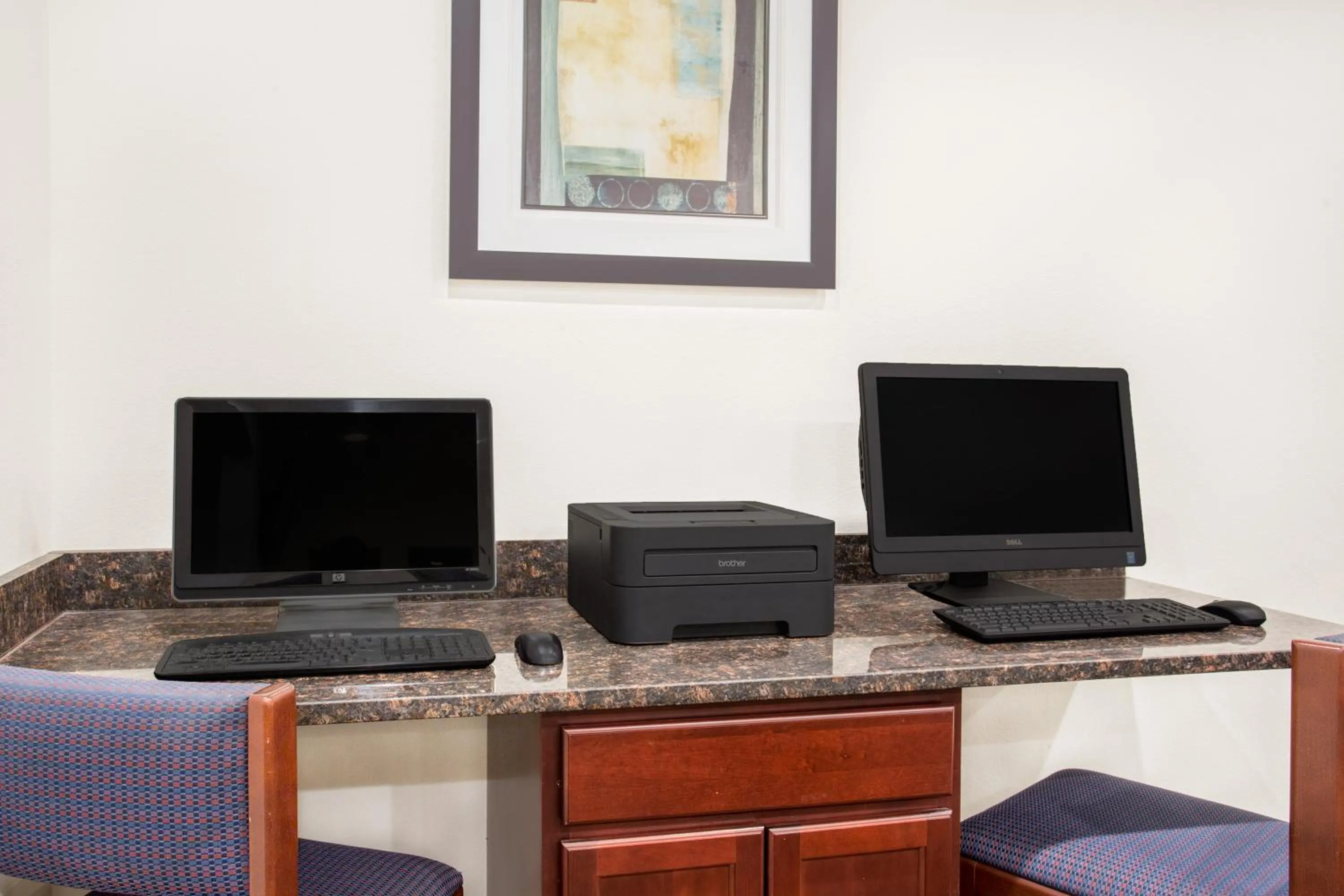 Business facilities in Super 8 by Wyndham Cedar Falls