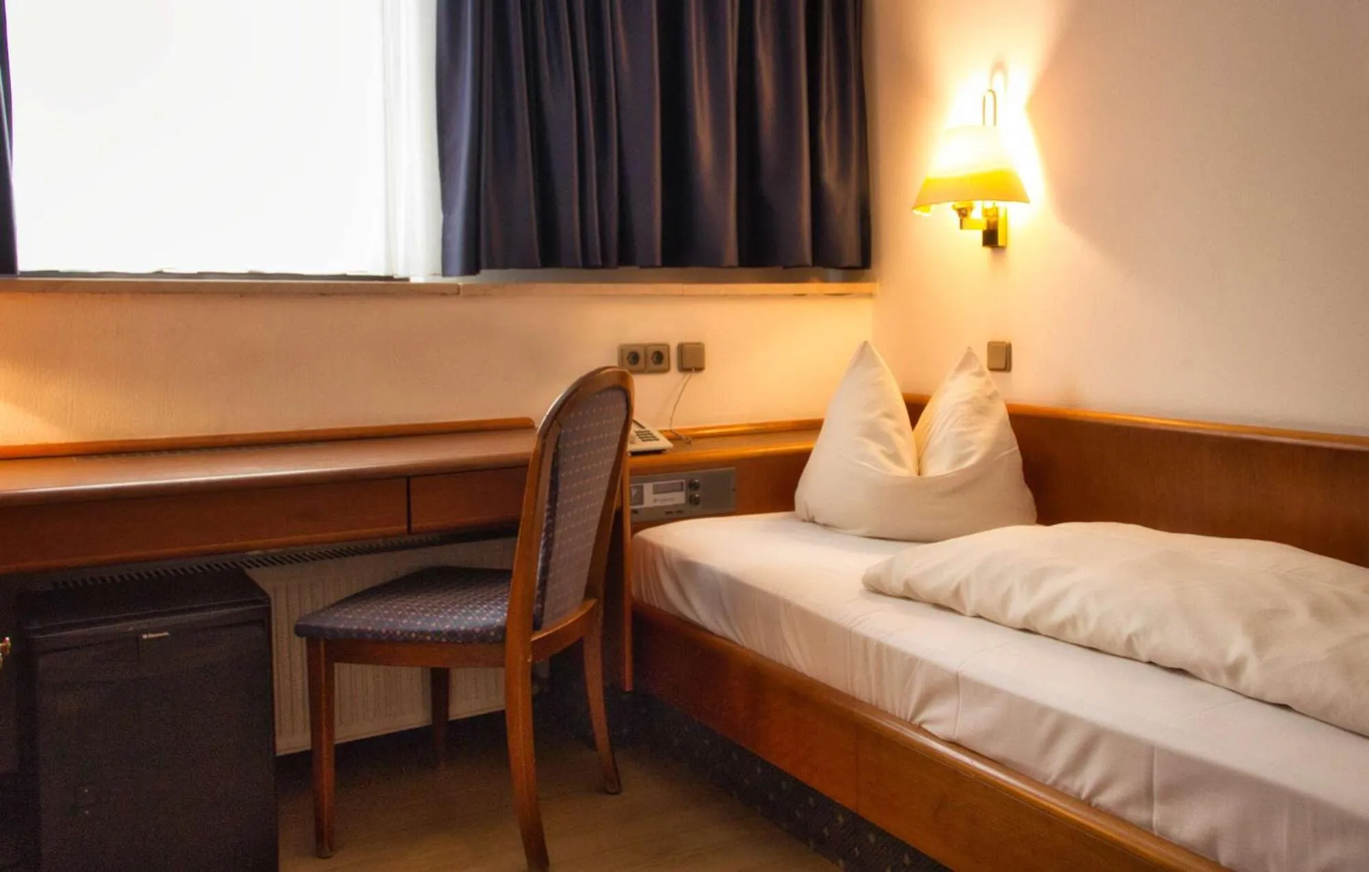 Bedroom, Bed in Hotel Carmen