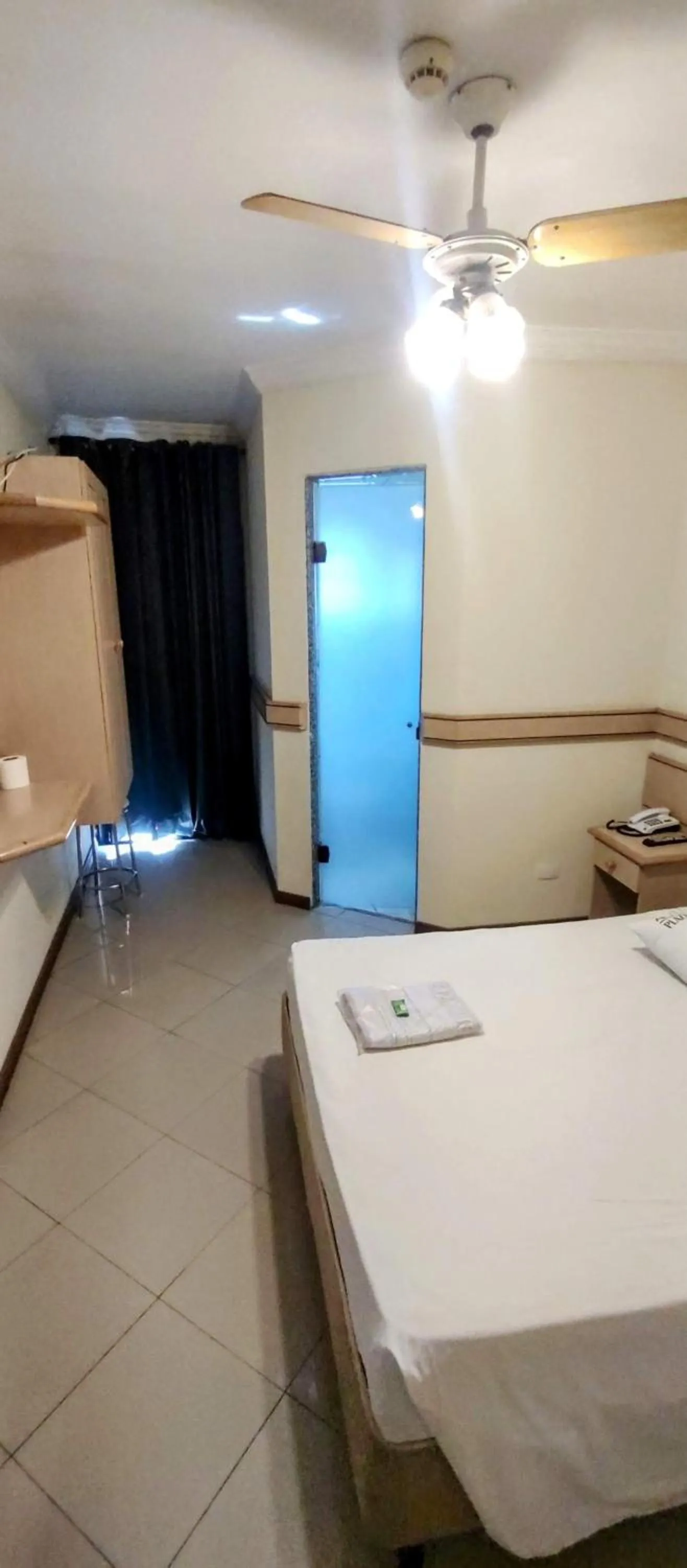 Bed in Aero Plaza Hotel