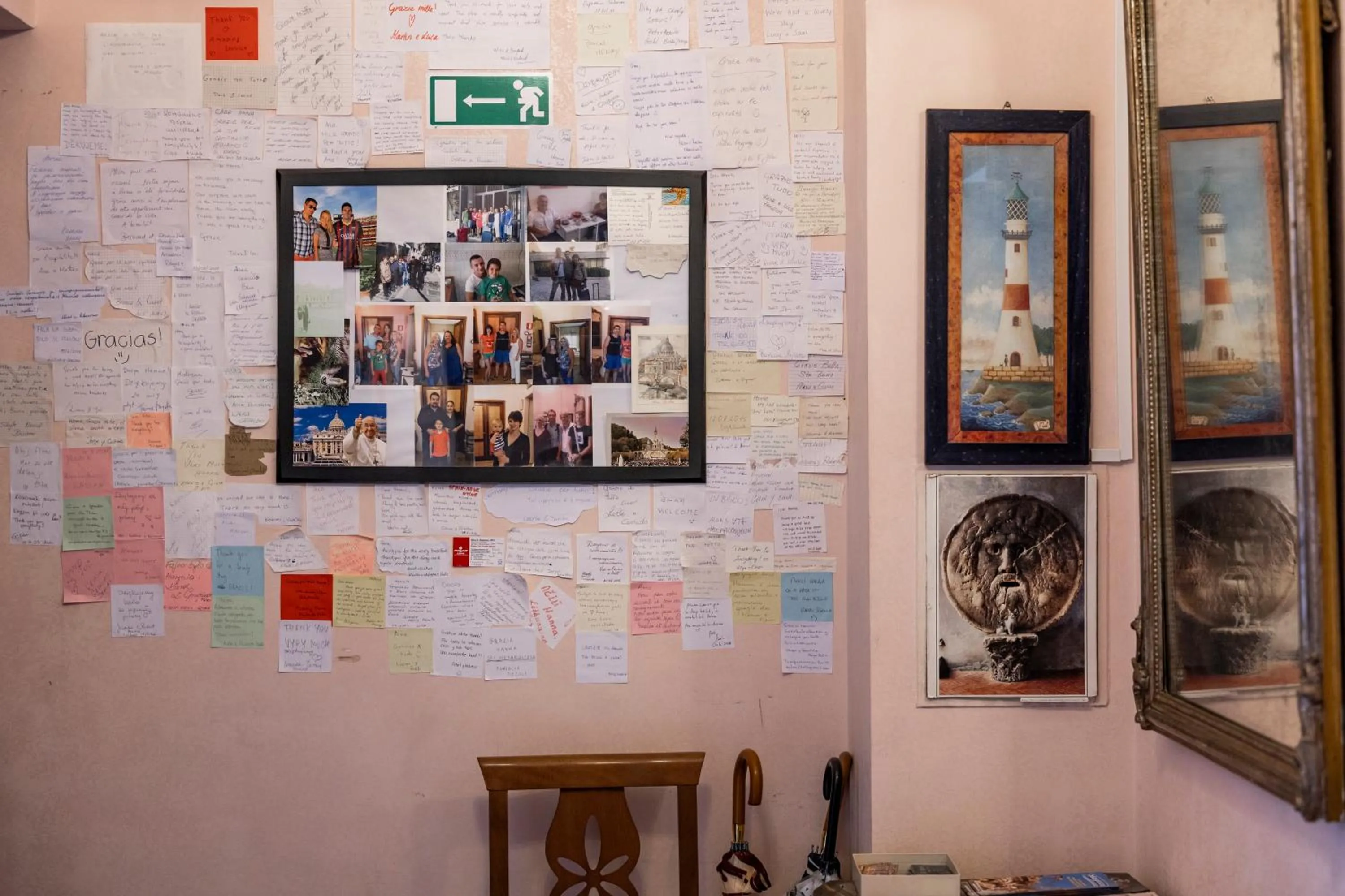 Decorative detail in Bed and Breakfast La Stazione Del Vaticano