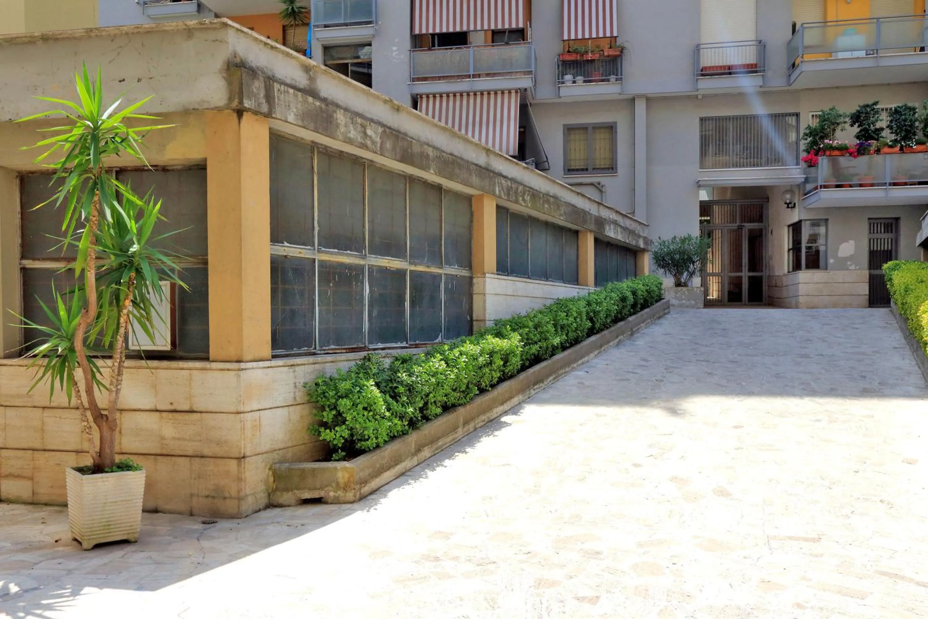 Facade/entrance in Bed and Breakfast La Stazione Del Vaticano