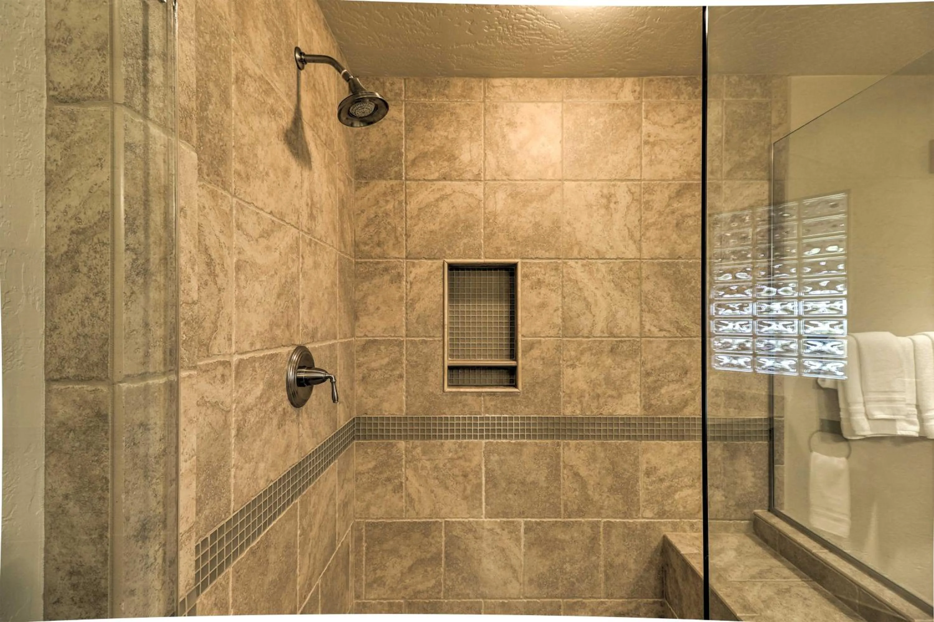 Expansive Bigfork Resort Retreat on Flathead Lake!