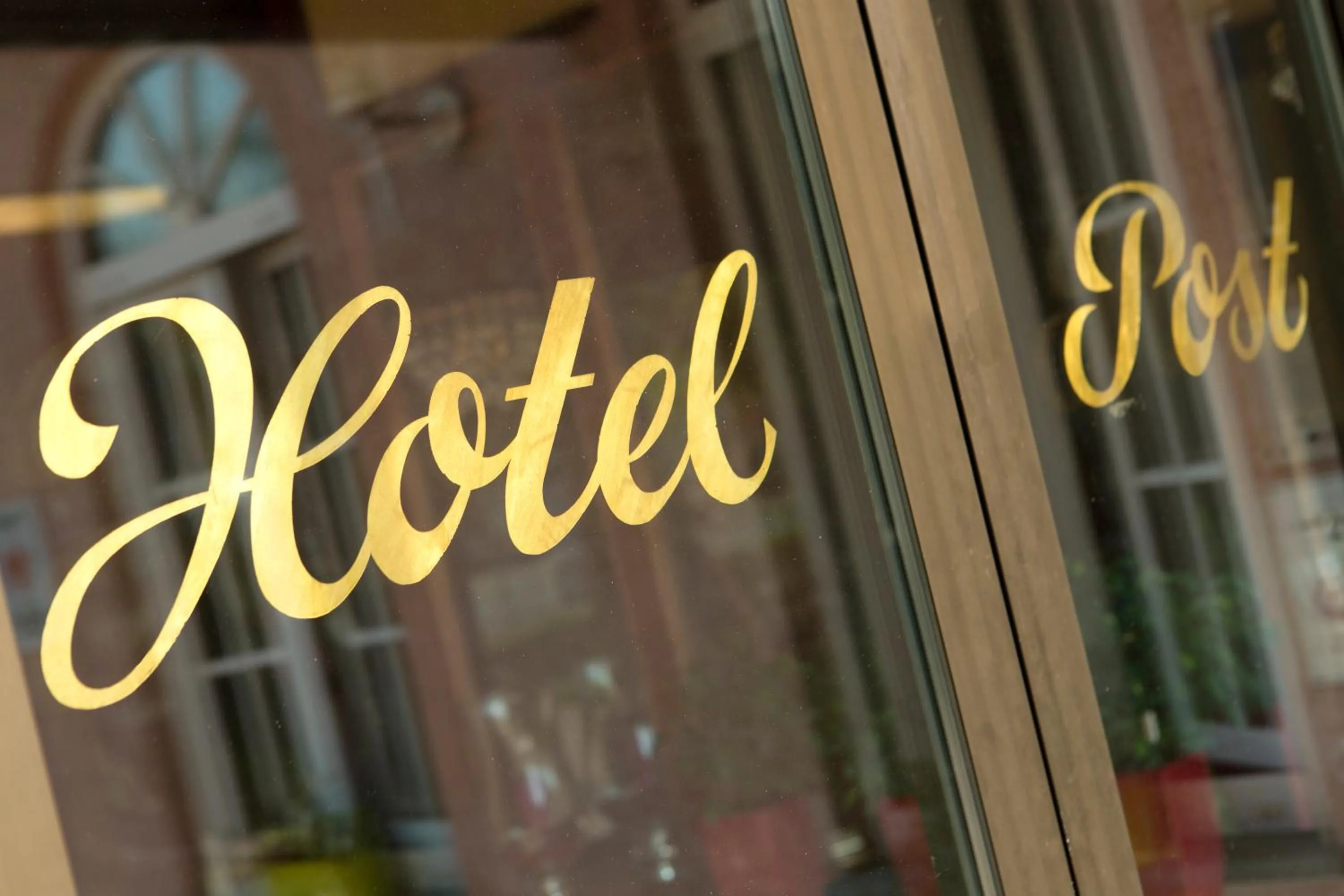 Logo/Certificate/Sign, Property Logo/Sign in Top Hotel Post Frankfurt Airport