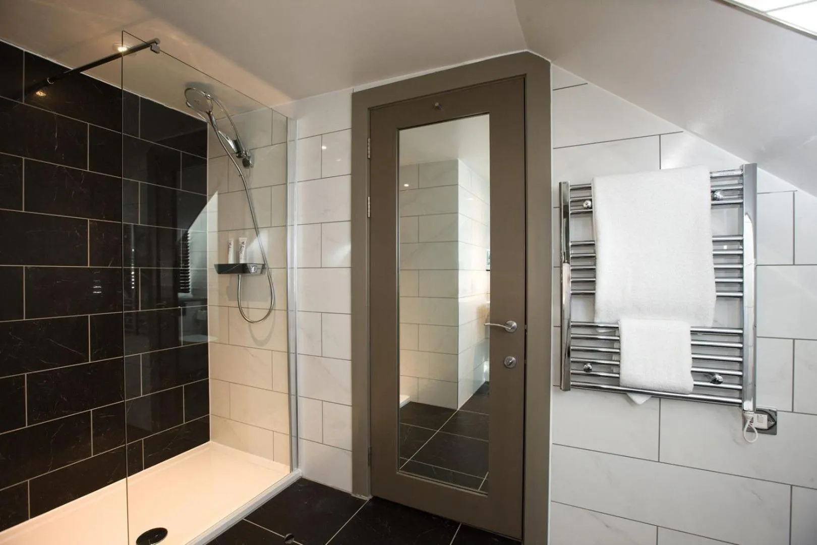Shower in Malmaison Dundee
