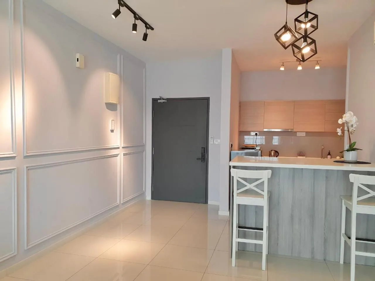 Emira Residence Seksyen 13 Shah Alam by Lodge Alpha LaVista