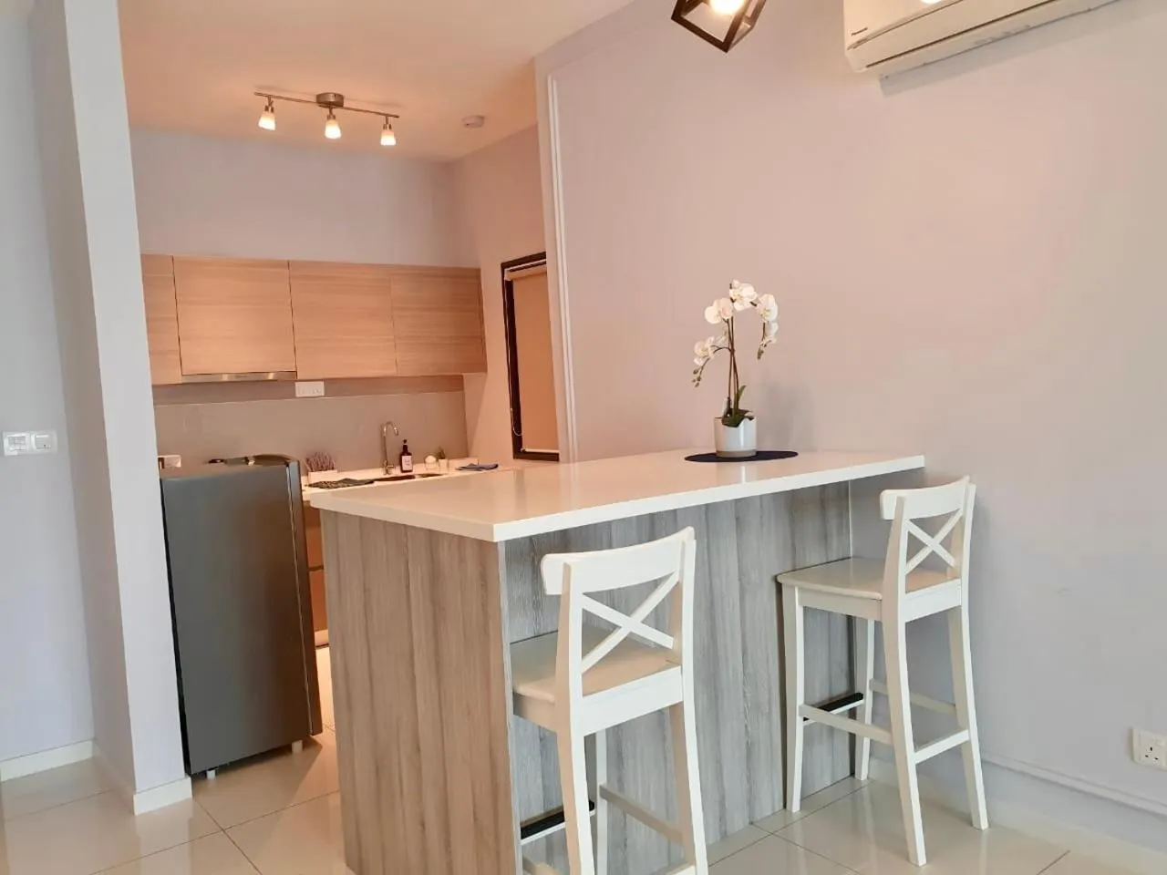 Emira Residence Seksyen 13 Shah Alam by Lodge Alpha LaVista