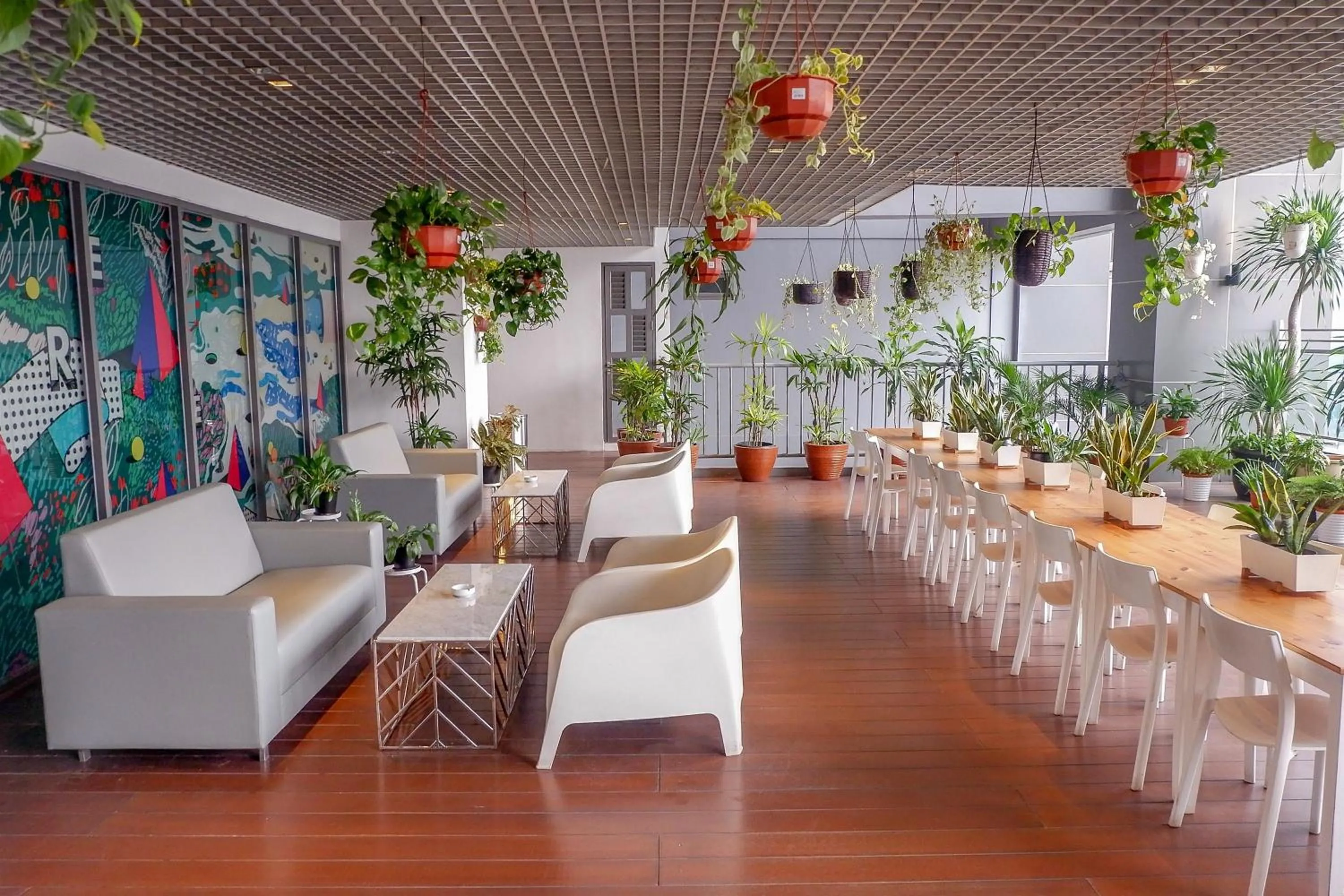 1BR Pancoran L'Avenue Comfy Apartment By Travelio