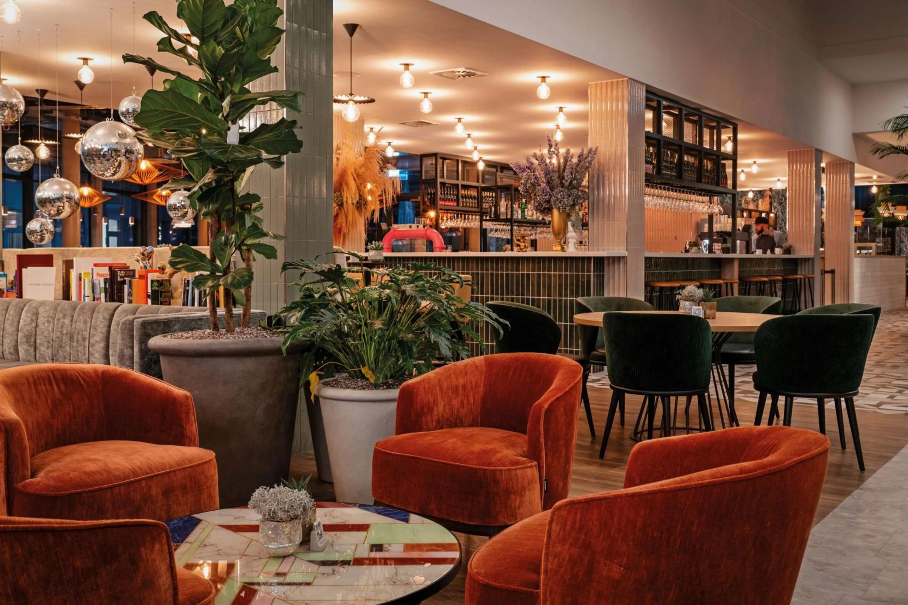 Restaurant/places to eat in Hotel Berlin, Berlin, a member of Radisson Individuals