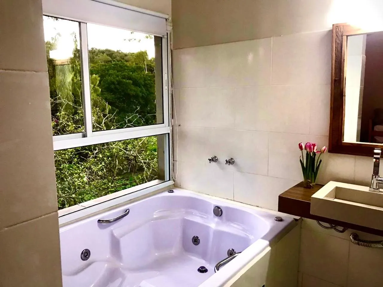 Hot Tub in Pousada Bezerra