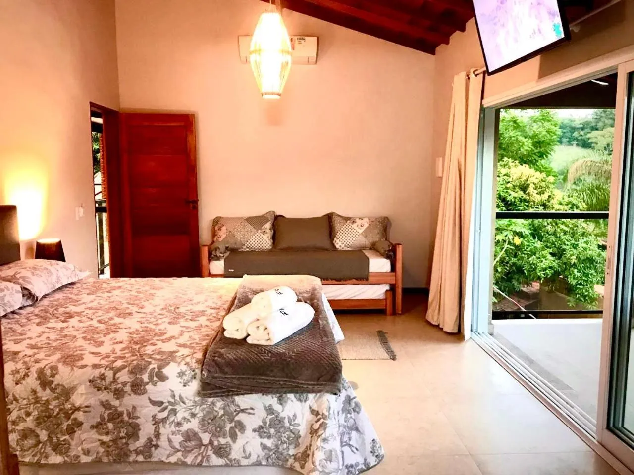 Photo of the whole room, Bed in Pousada Bezerra