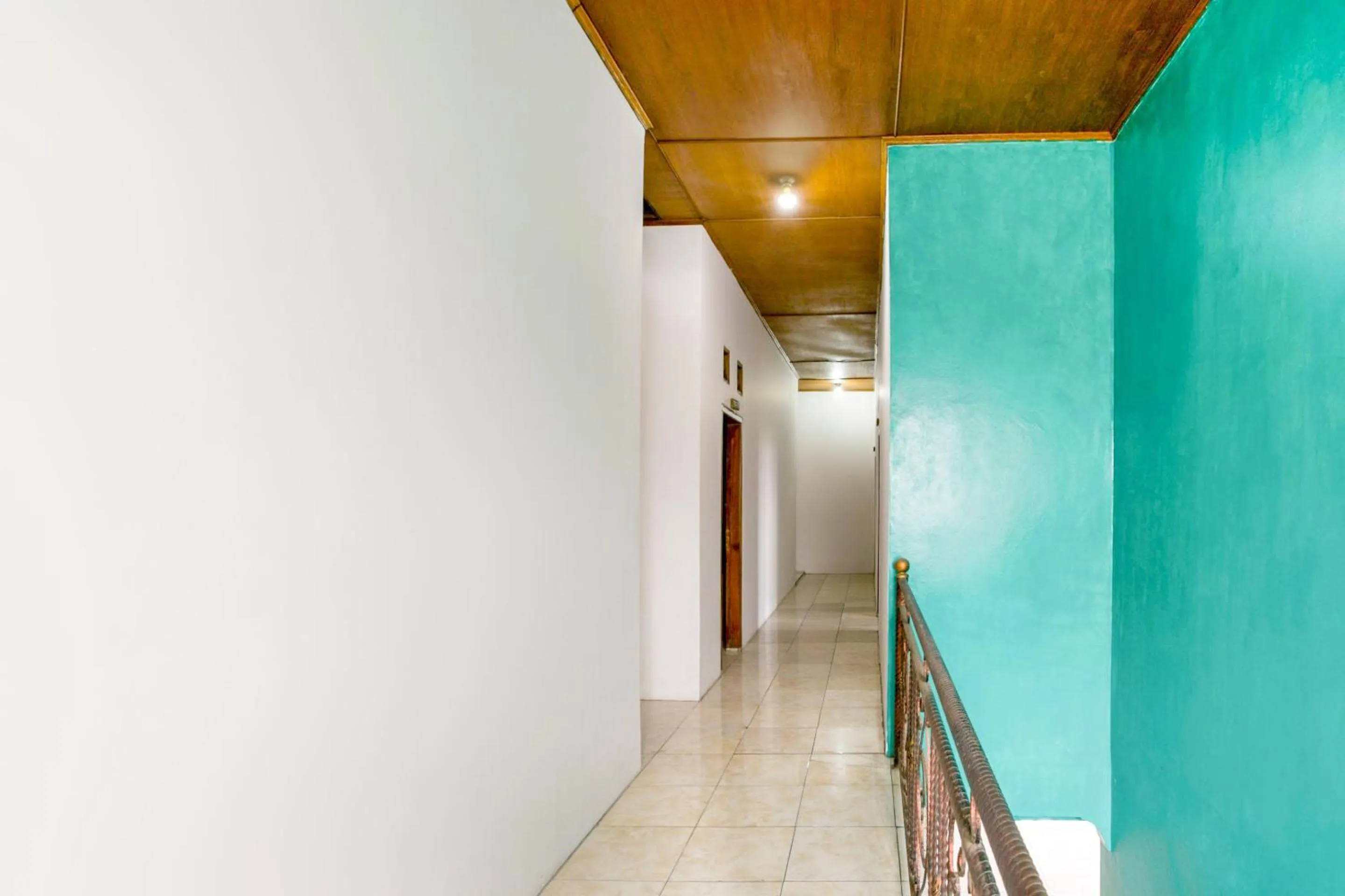 Lobby or reception in Hotel O Karya Nunggal Asri