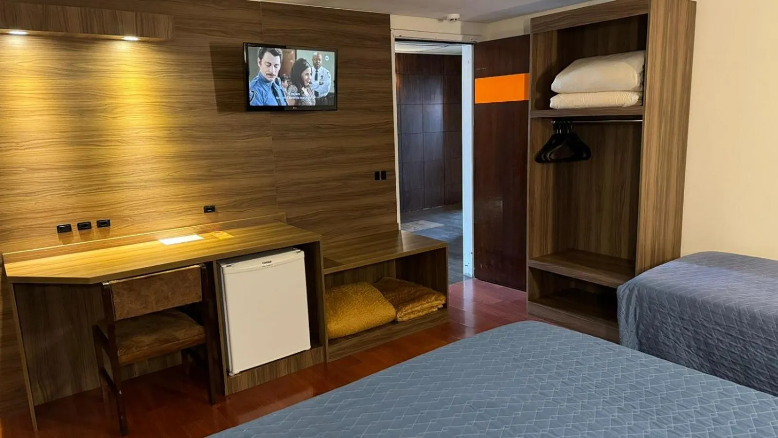 TV and multimedia, Bed in Afford Hotéis