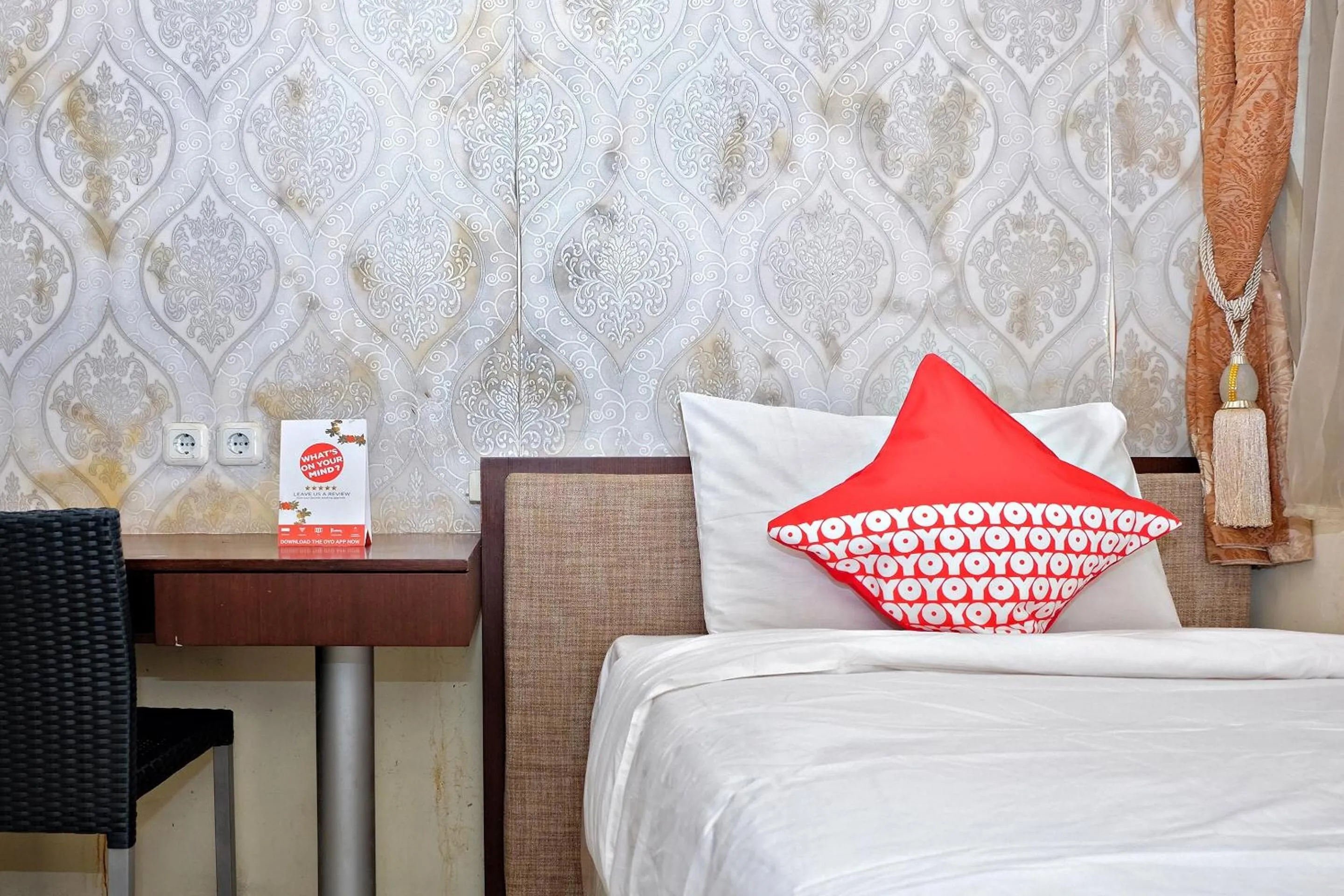 Bedroom, Bed in OYO 2691 Asoka Residence