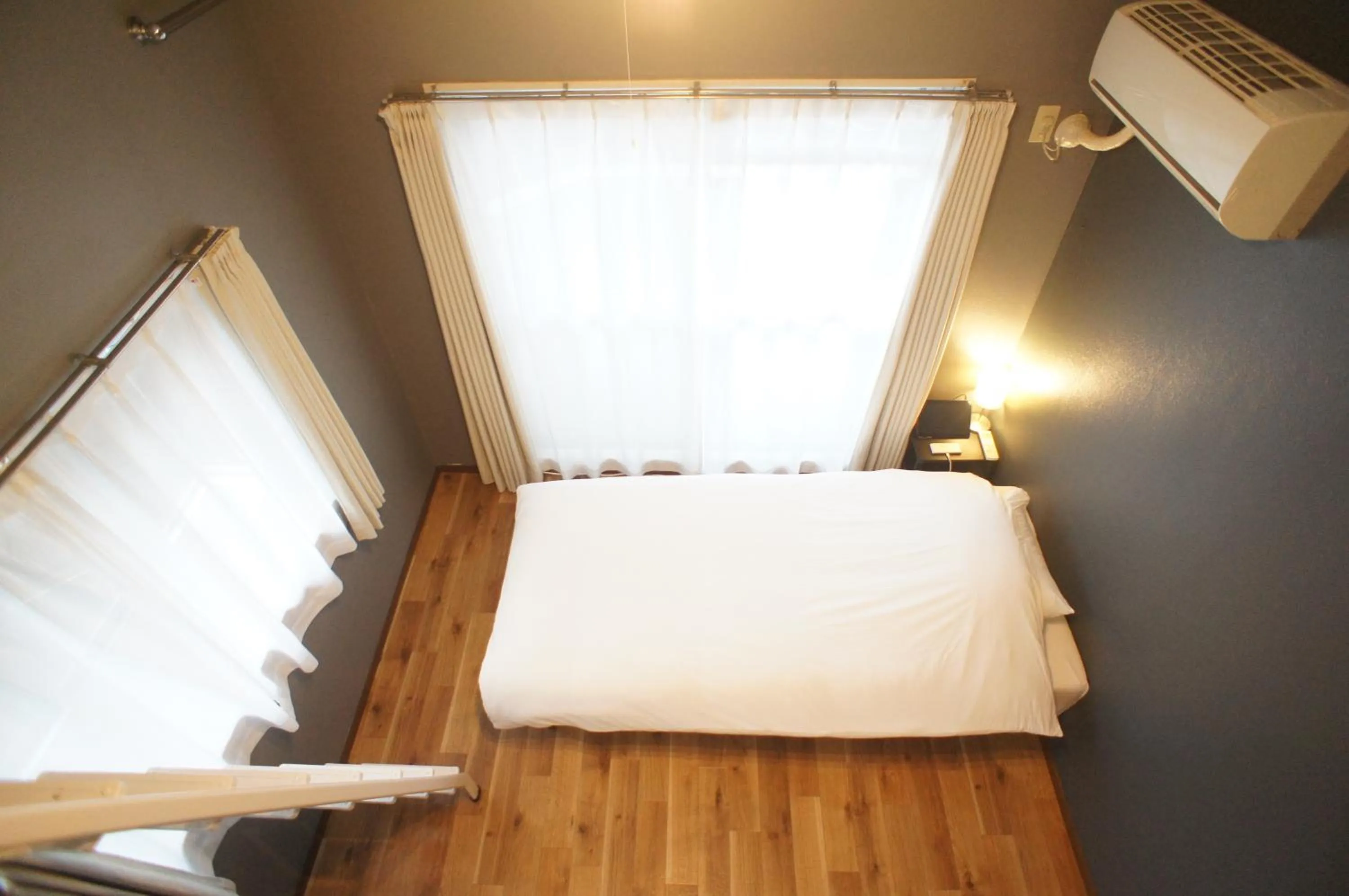 Bed in Plusone Nishikoen