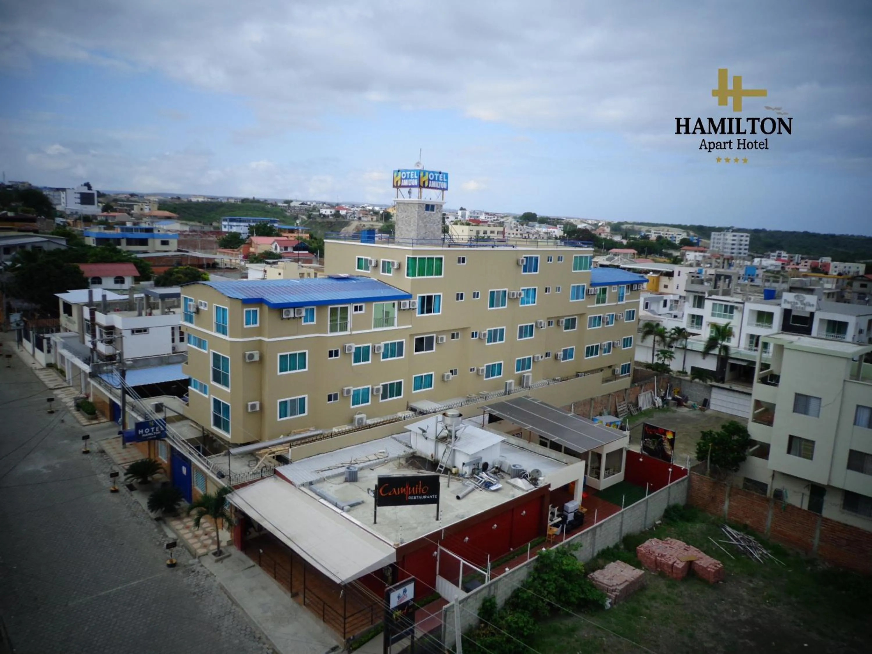 Property building in Apart Hotel Hamilton