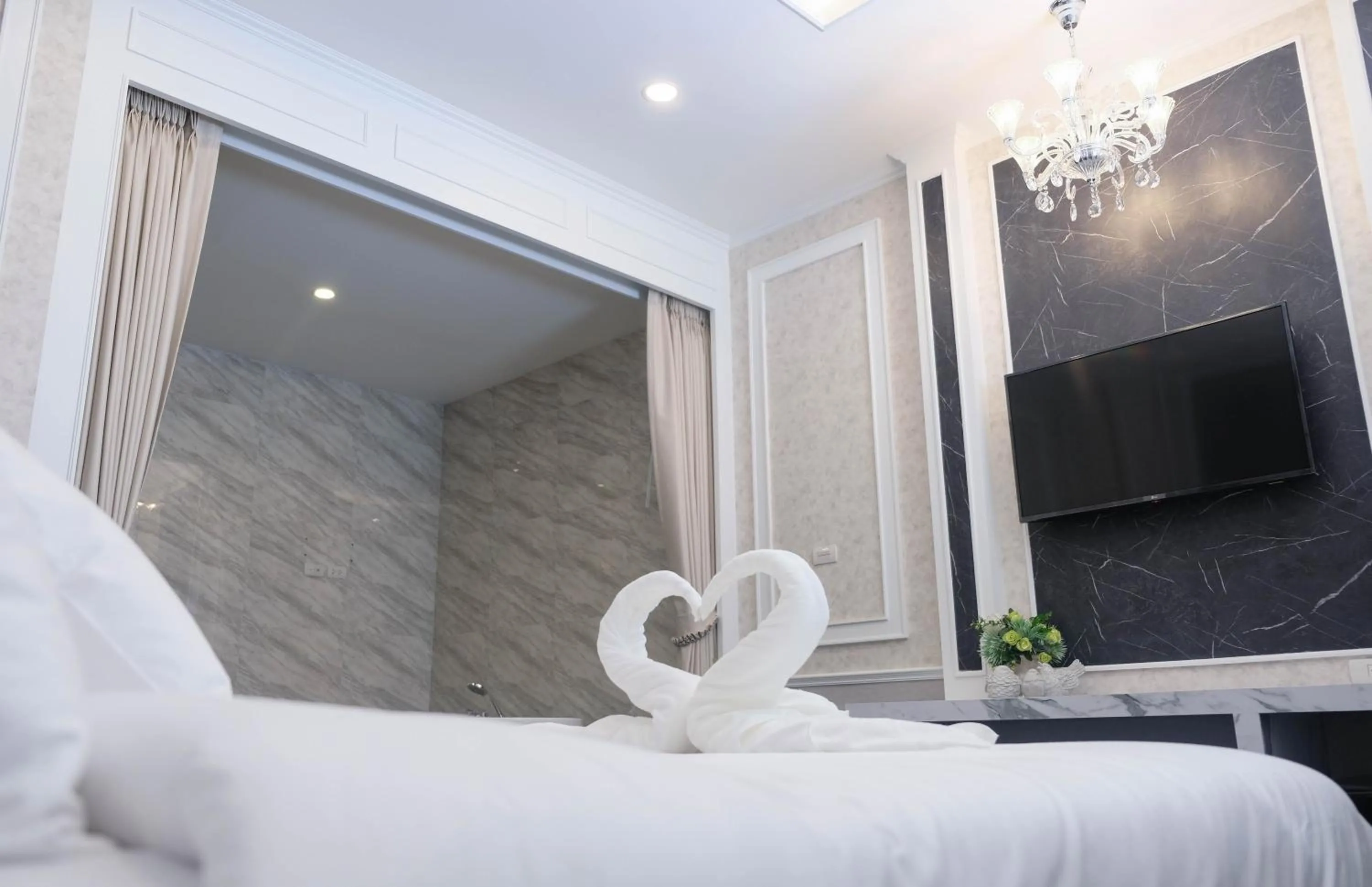 Bedroom, Bed in VARIMANTRA HOTEL