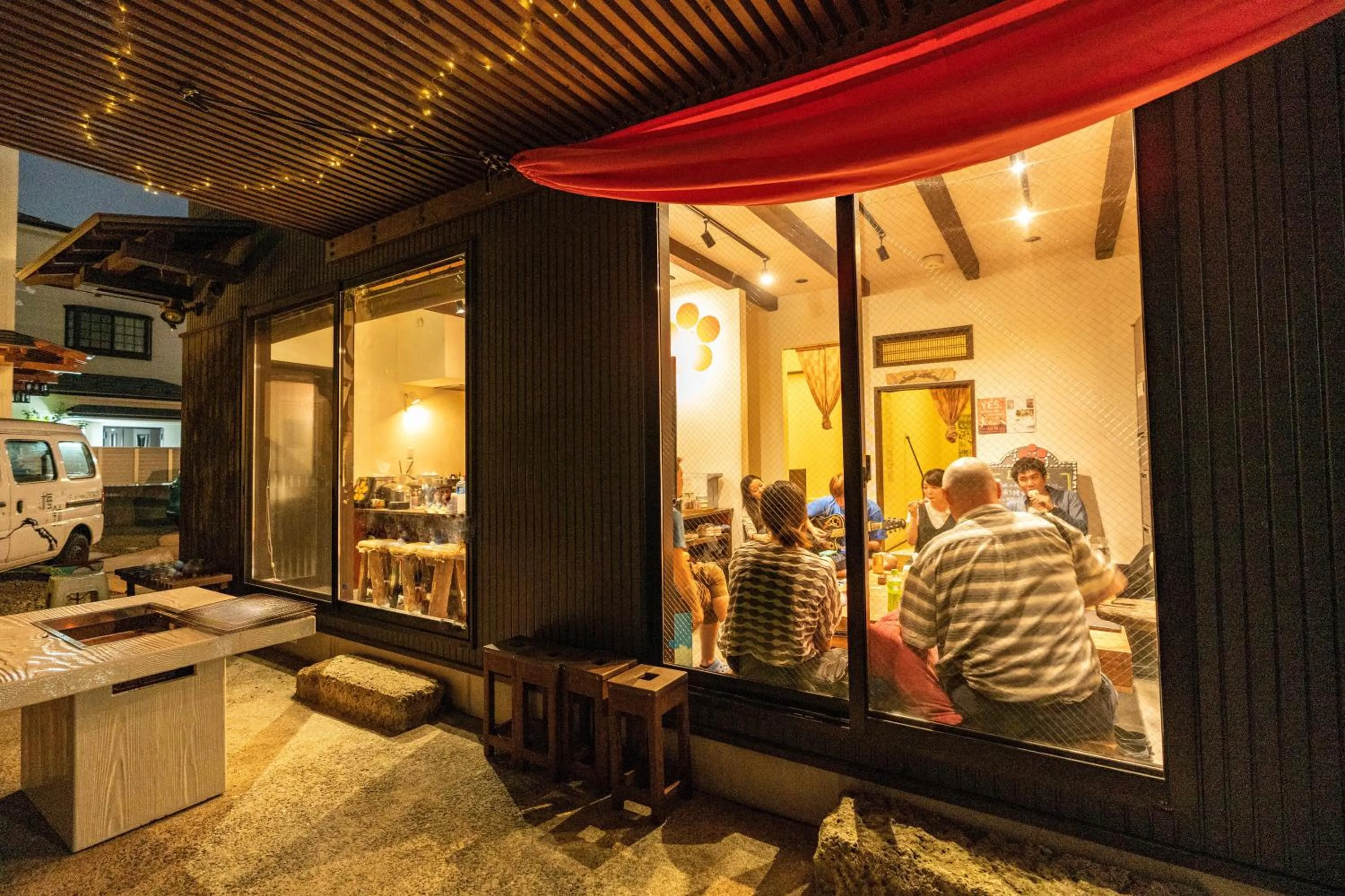 Night in Sendai Guest House UMEBACHI