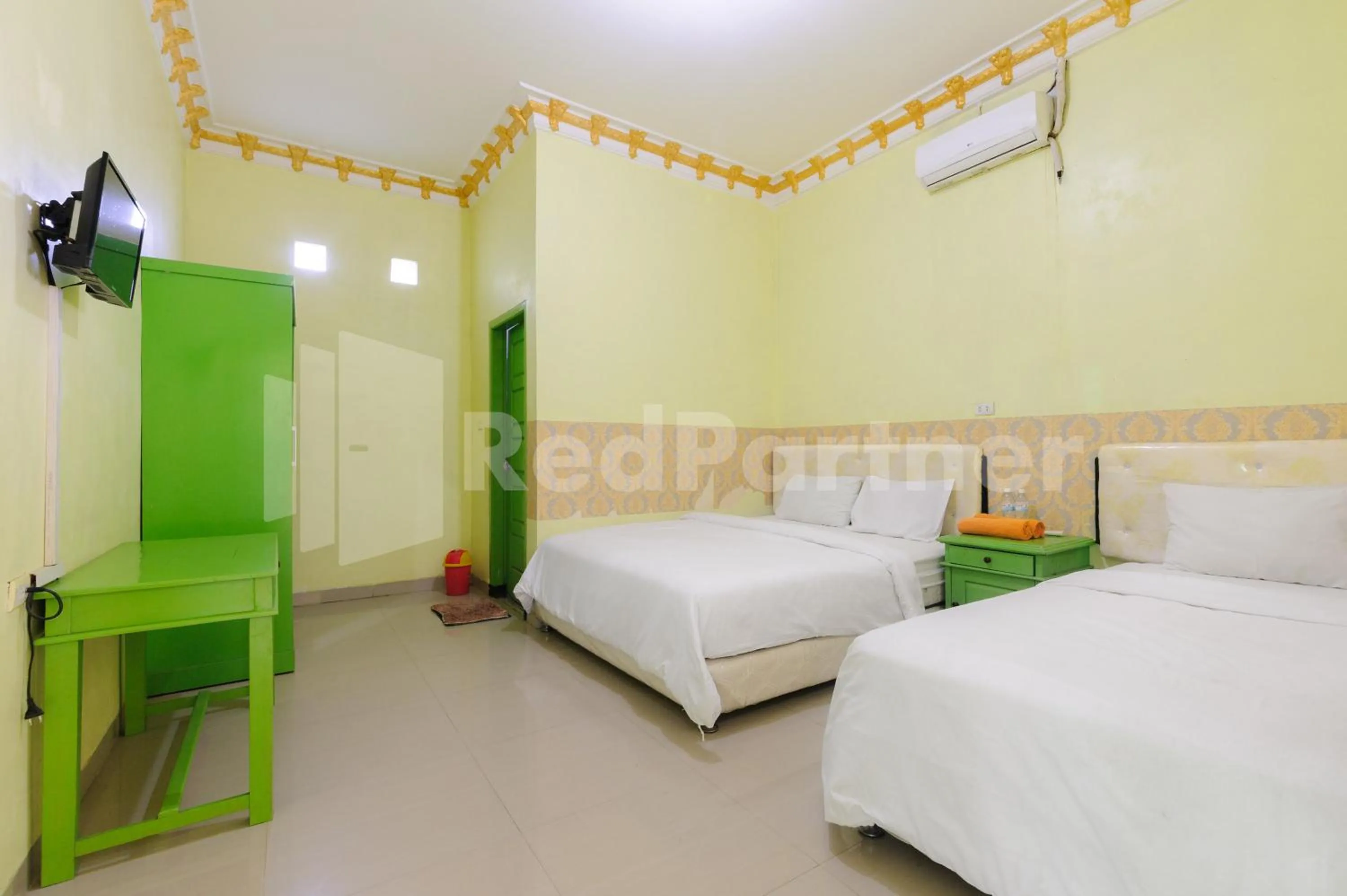 Bedroom, Bed in Homestay Hj Suharti Natar Lampung RedPartner