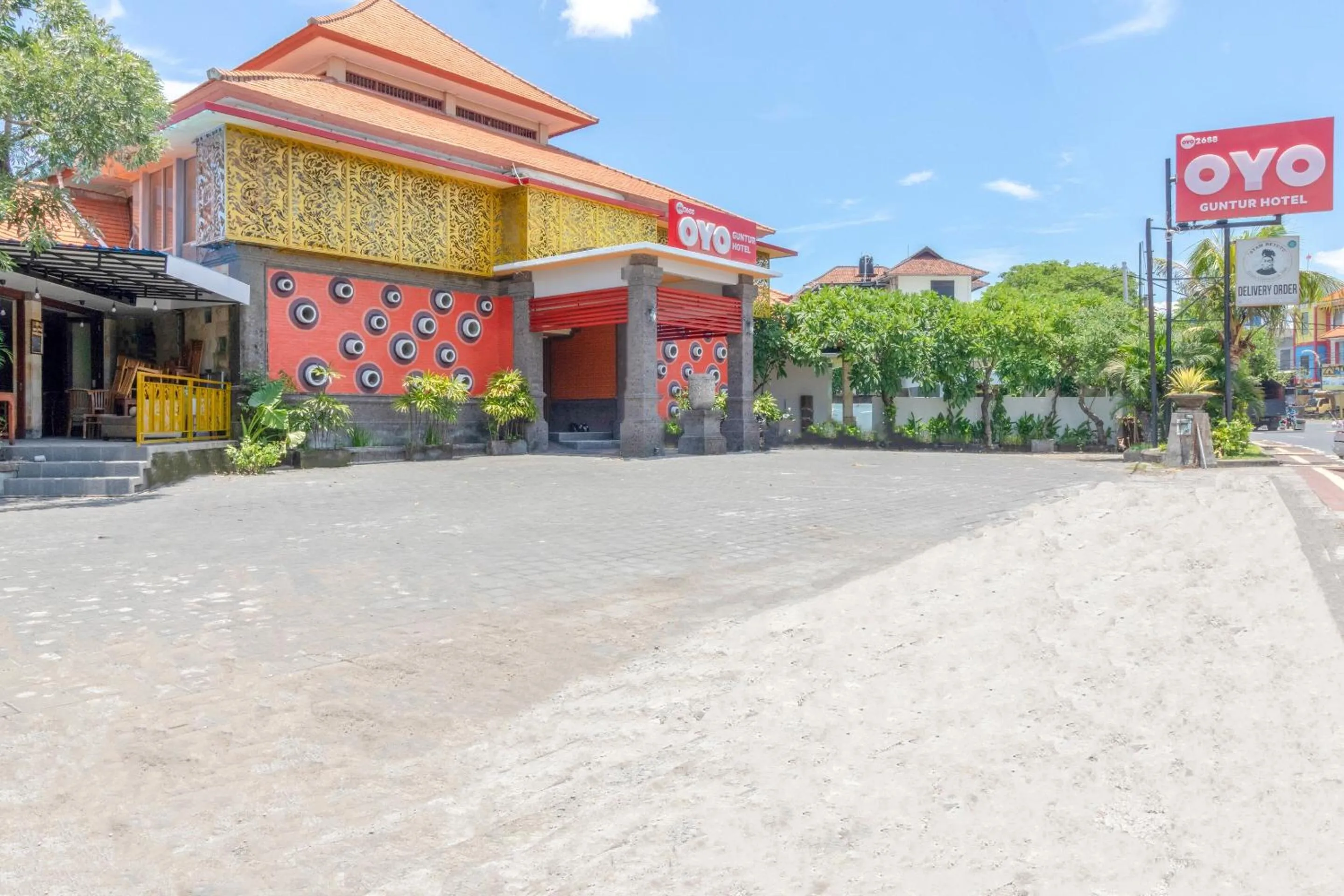 Facade/entrance in Flagship 2688 Guntur Hotel