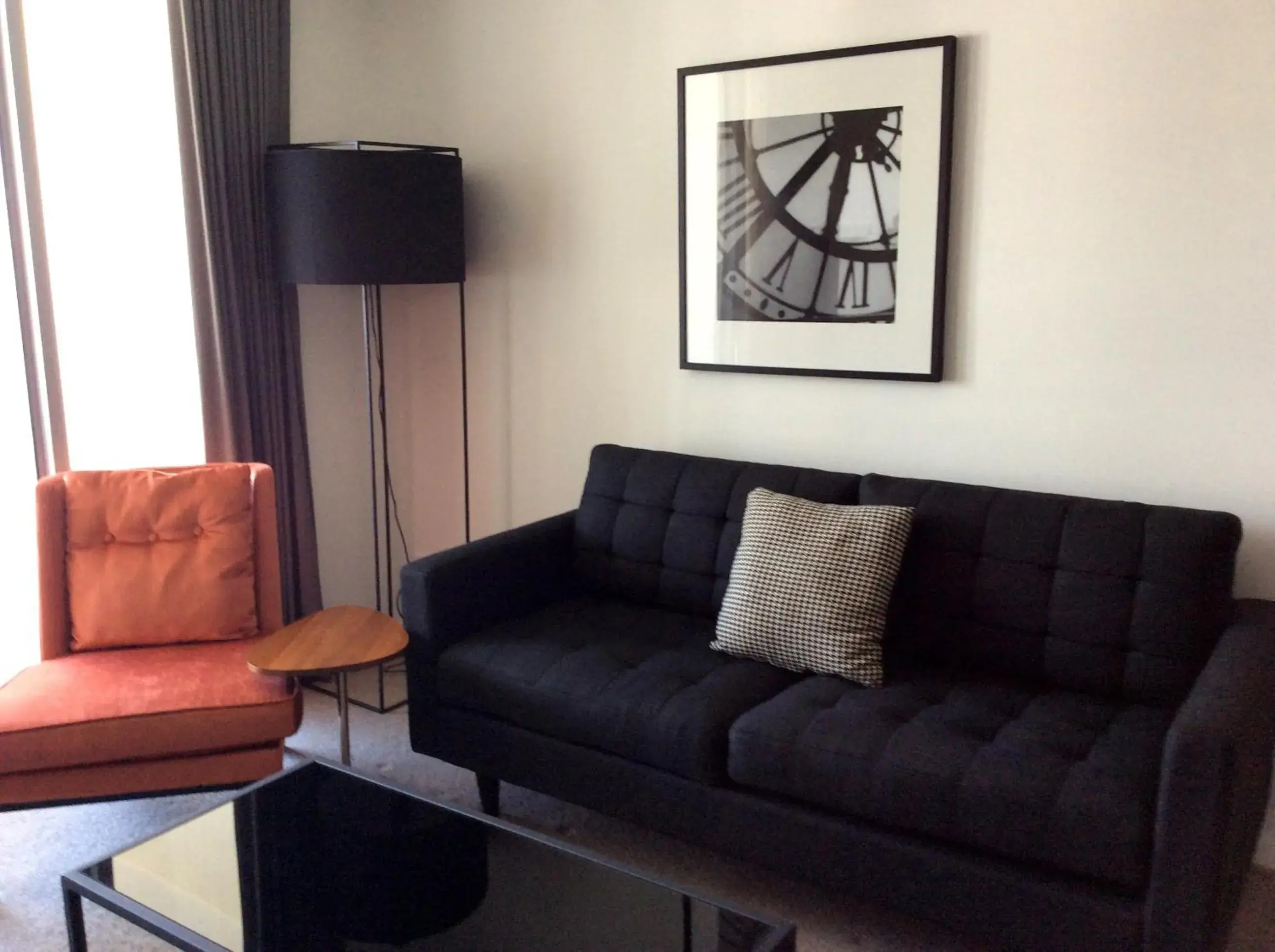 One-Bedroom Apartment in Morgan Suites One-Bedroom Apartment in Morgan Suites