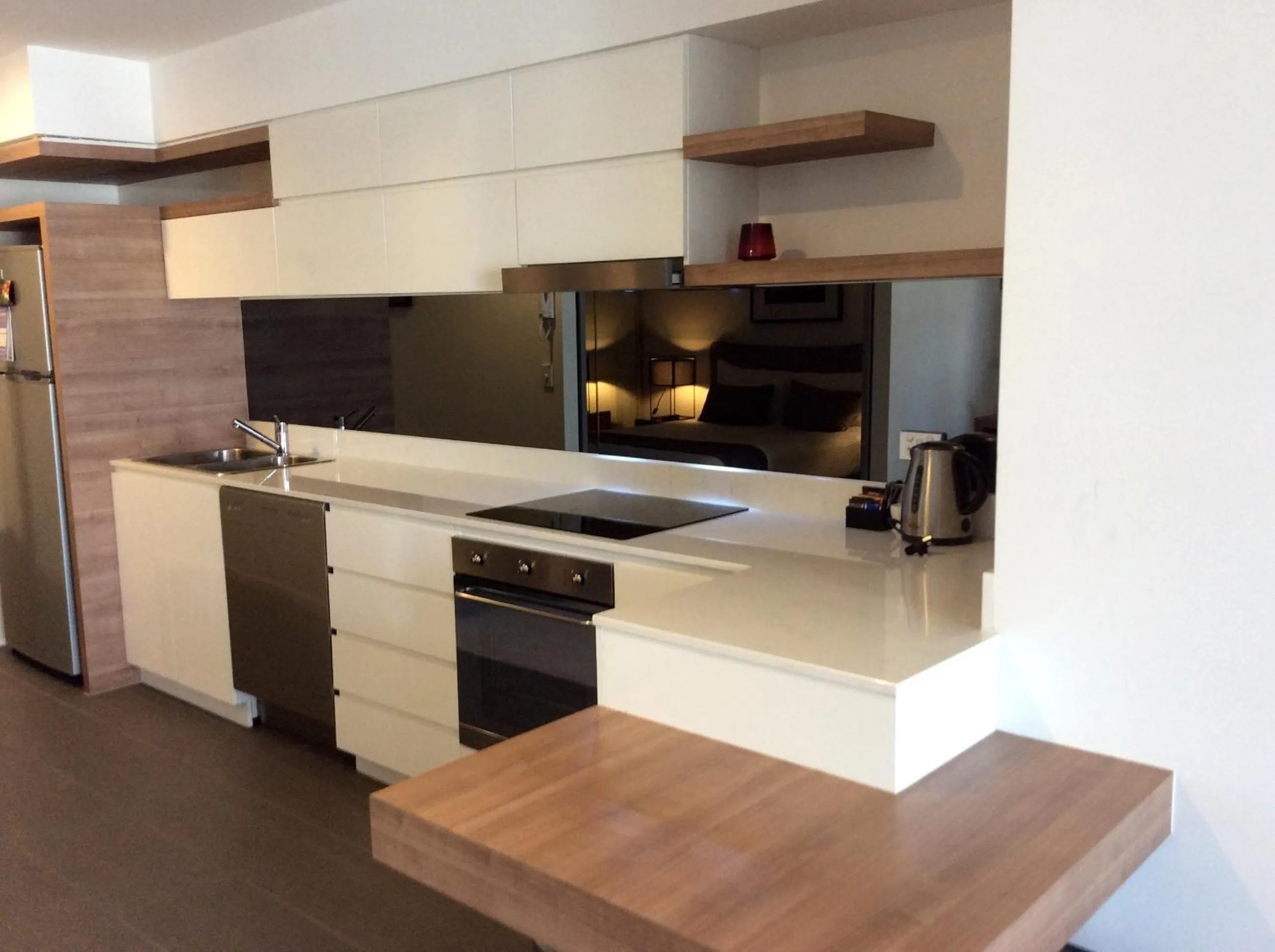 Kitchen or kitchenette in Morgan Suites