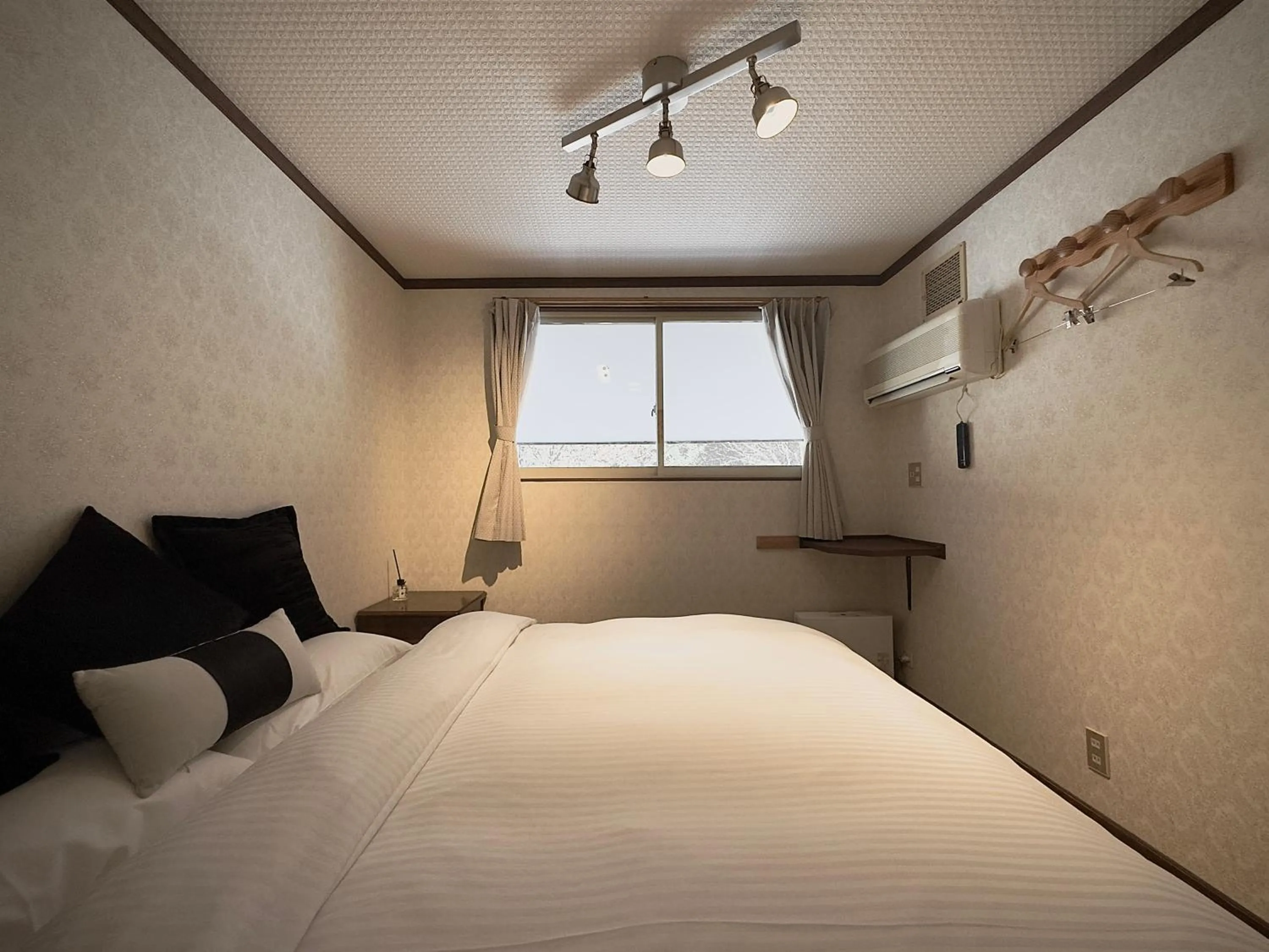 Bedroom, Bed in Apricot Pension