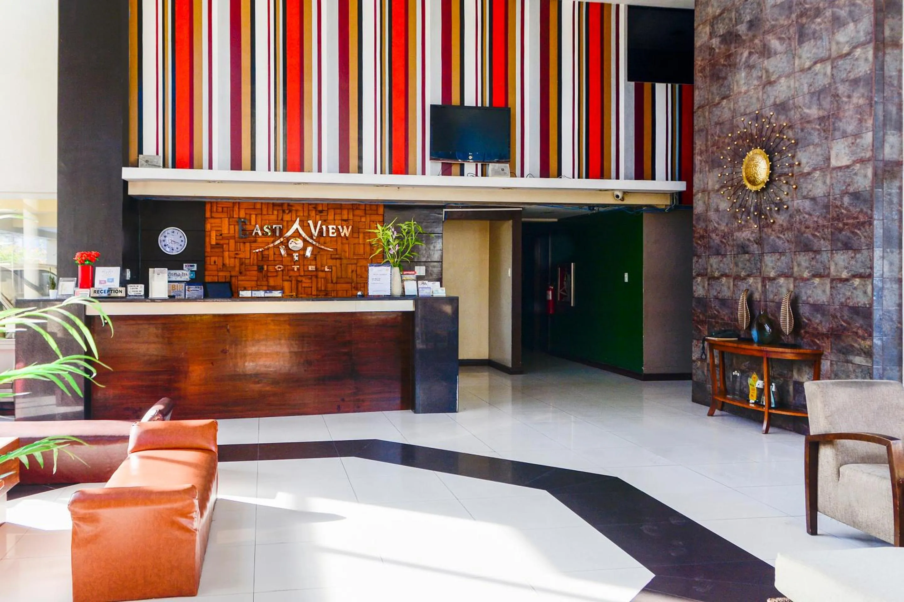 Lobby or reception in East View Hotel