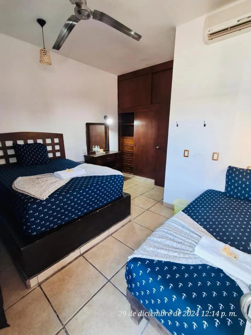 Bed in Hotel Colonos Los Cabos