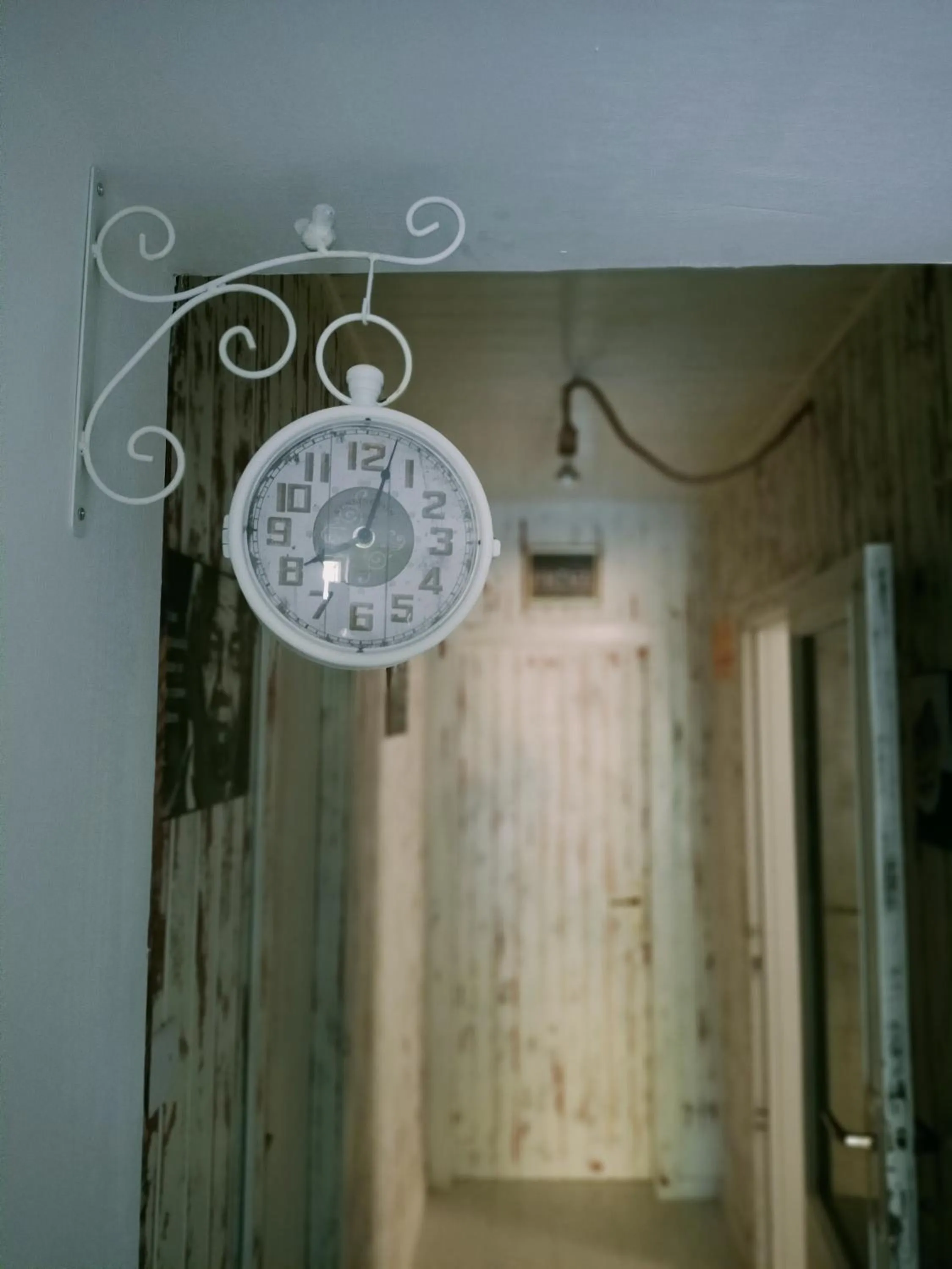 Communal lounge/ TV room in La casa sul tetto, Room's & Glamping