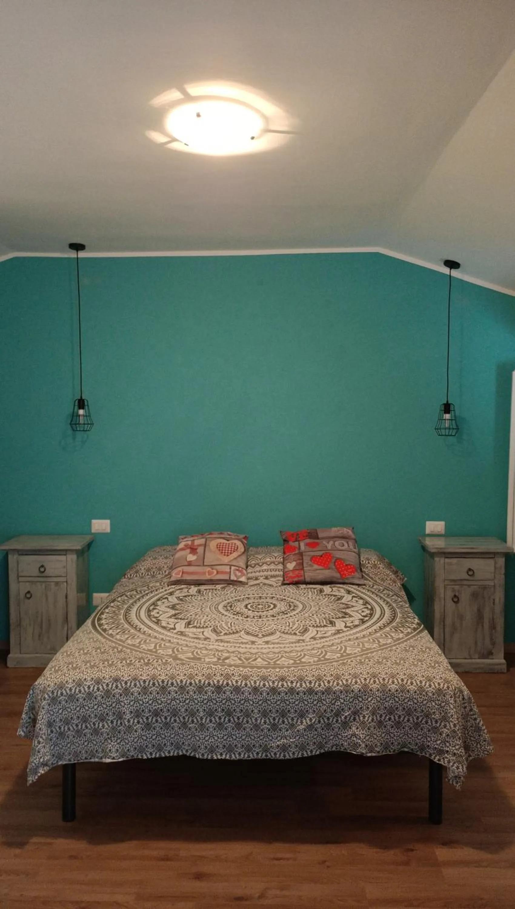 Photo of the whole room, Bed in La casa sul tetto, Room's & Glamping