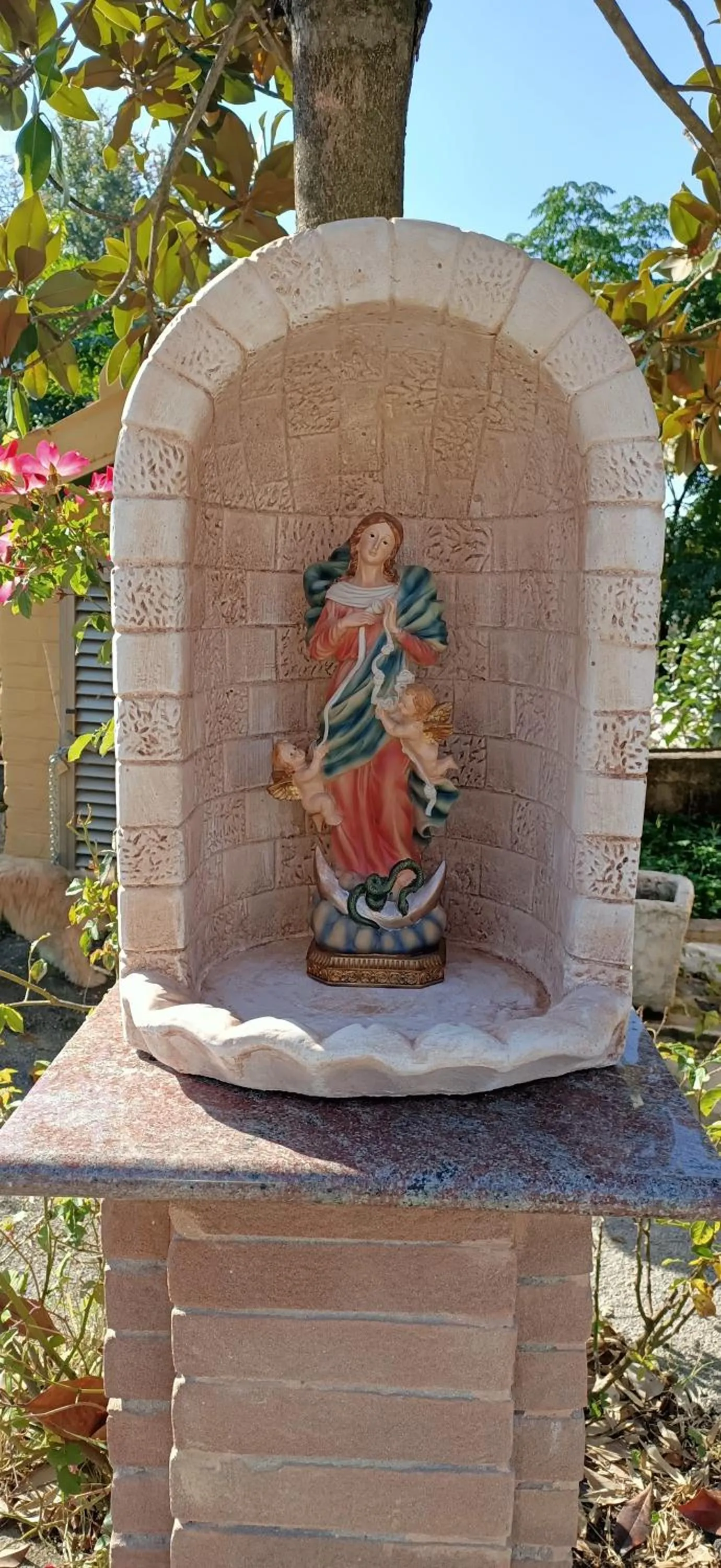 Facade/entrance in La casa sul tetto, Room's & Glamping