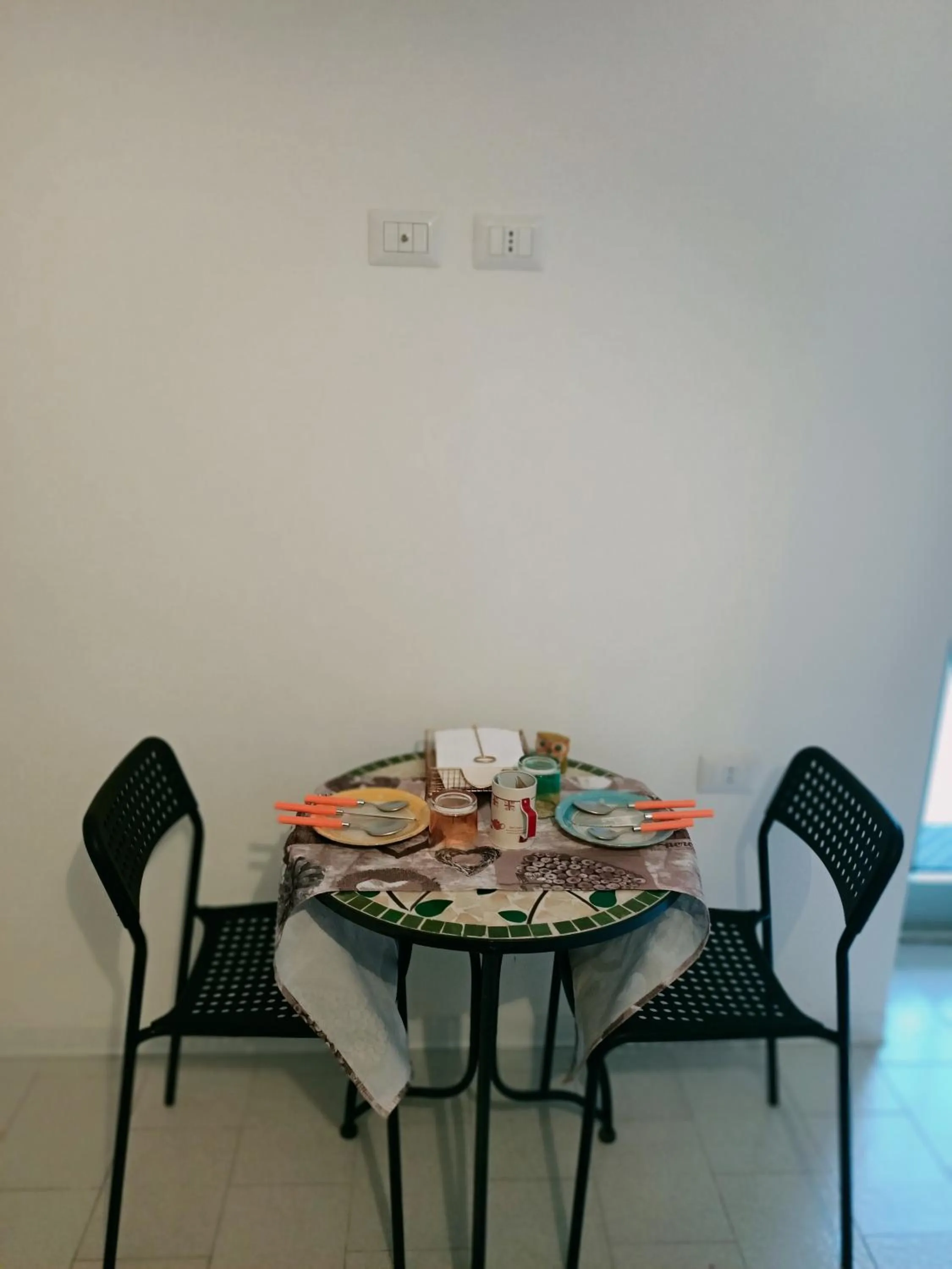 Communal kitchen in La casa sul tetto, Room's & Glamping