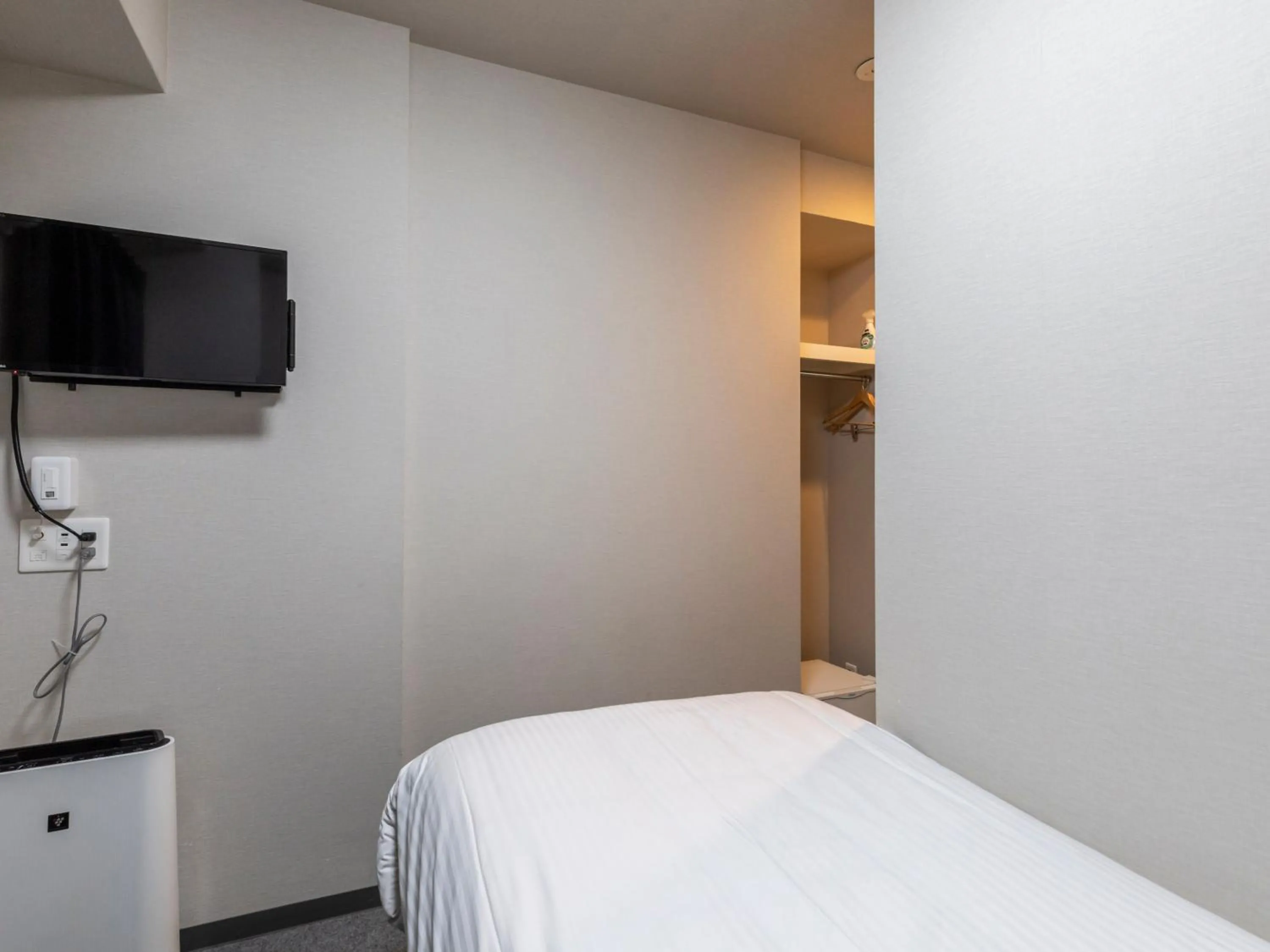 Photo of the whole room, Bed in Tabist Unihotel Midosuji Hommachi