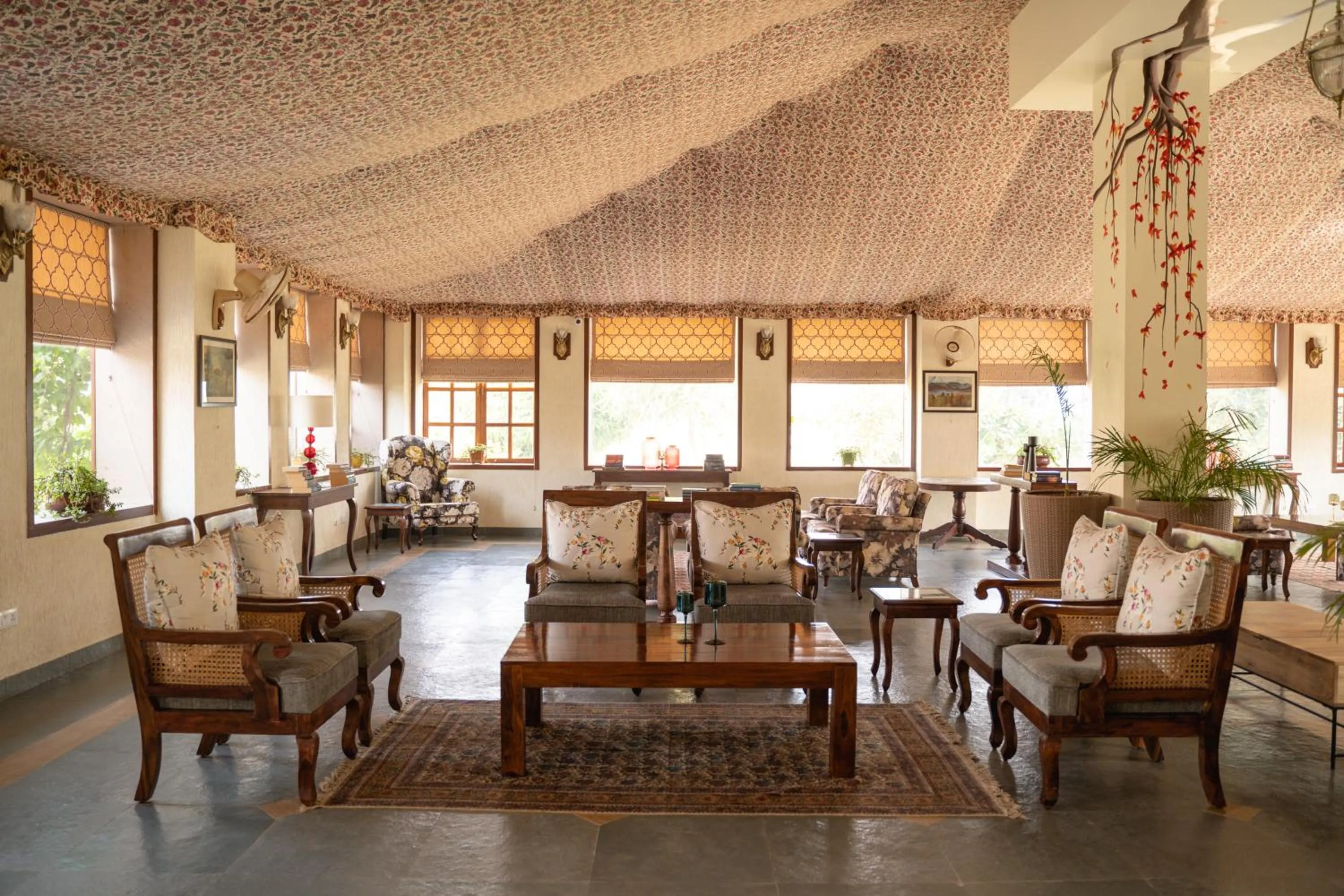 Lounge or bar in Sariska Safari Lodge