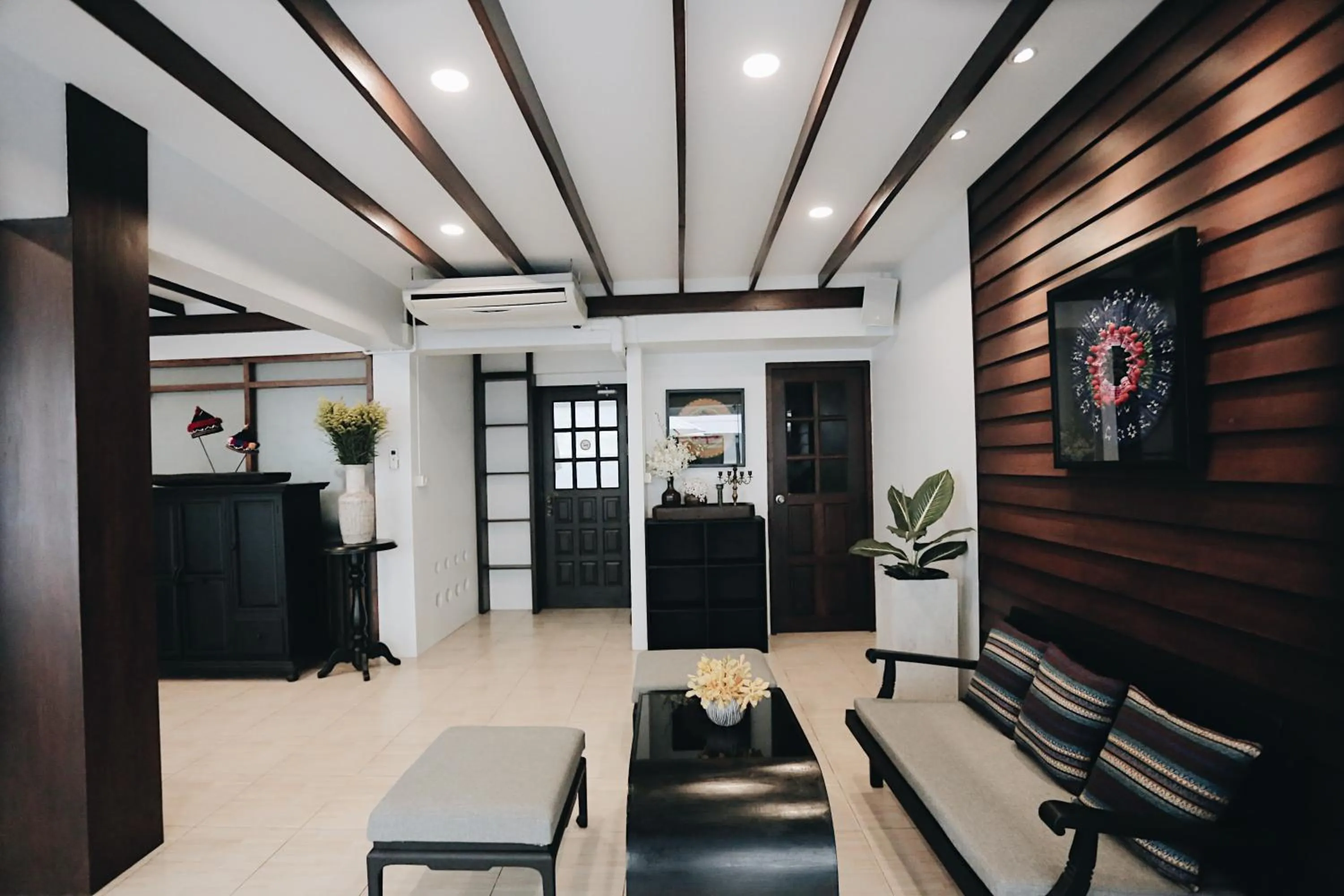 Property building in Fullrich Lanna Suite