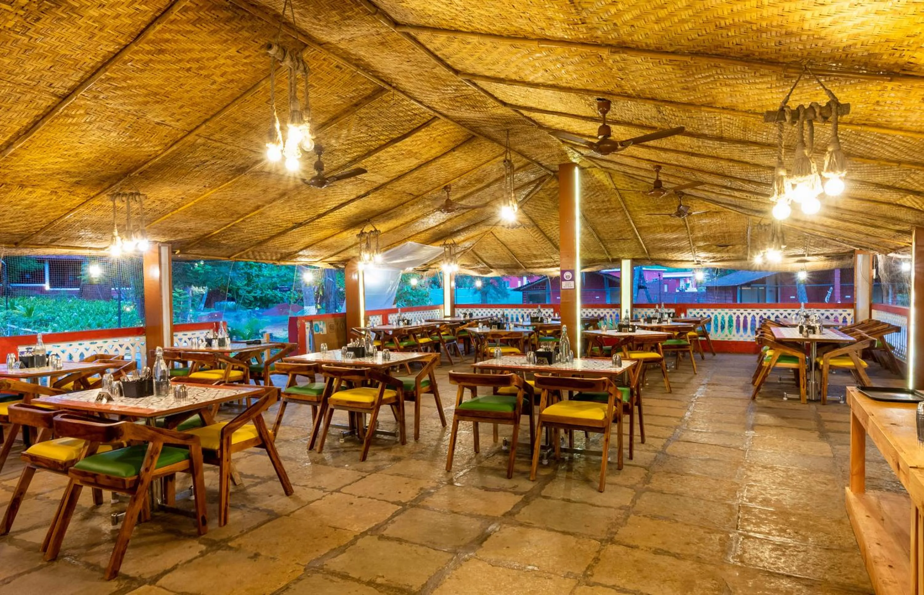 Restaurant/places to eat in Lotus an Eco Beach Resort Dapoli Murud