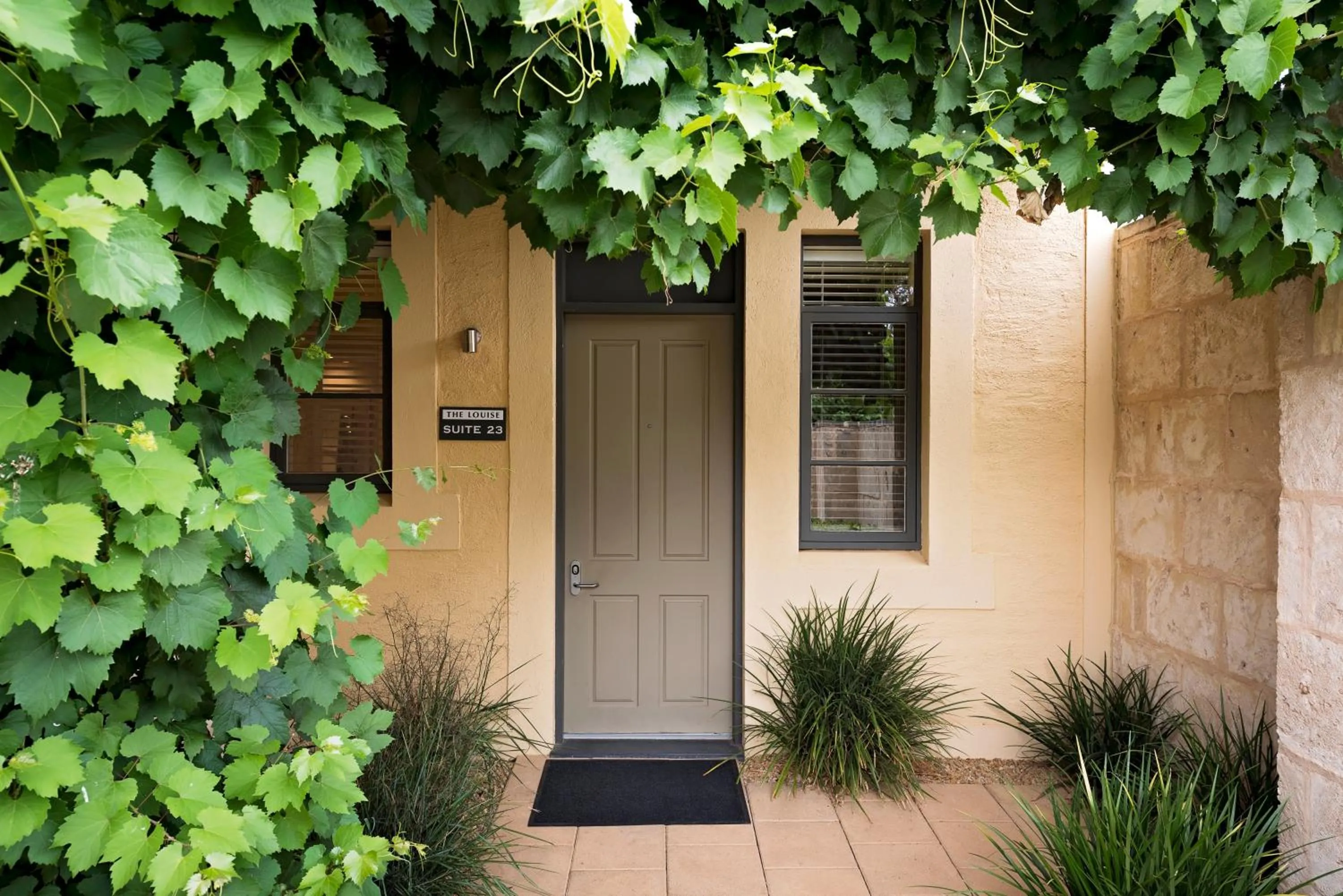 Inner courtyard view in The Louise